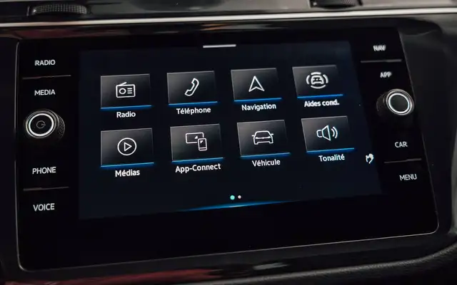 Volkswagen Tiguan view 24