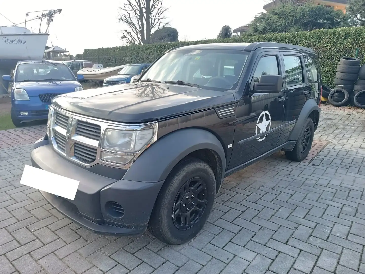 Dodge Nitro Black - 1