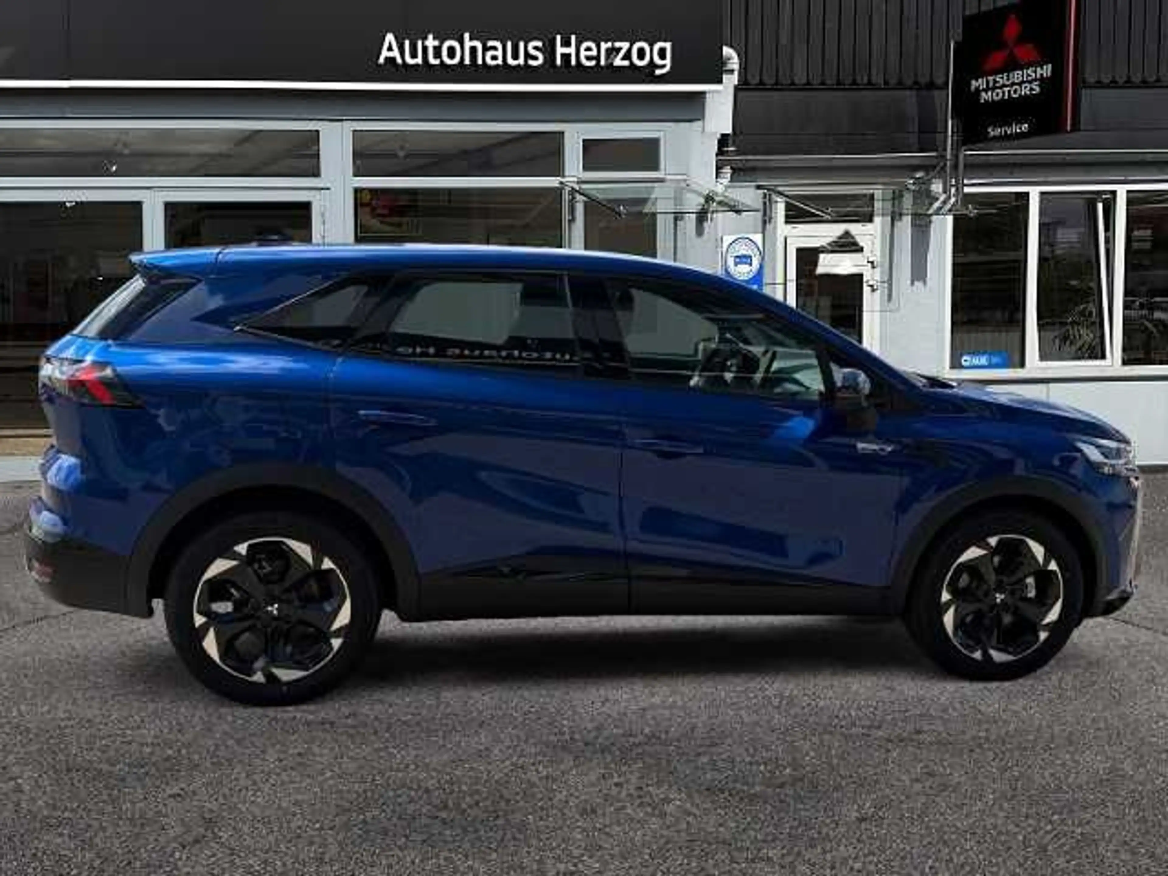 Mitsubishi Grandis Diamant PLUS 1.8 Hybrid — photo 6