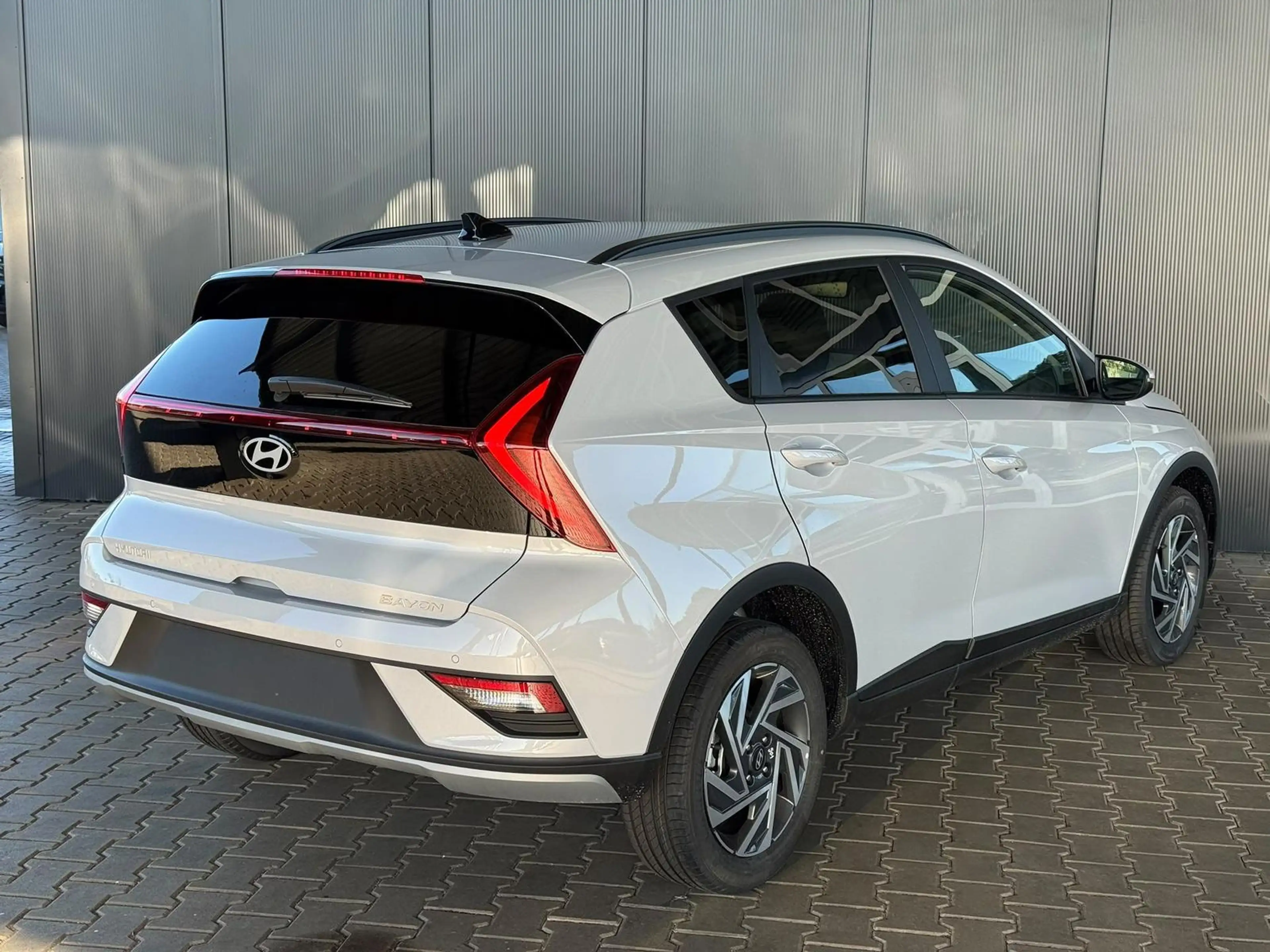 Hyundai BAYON Comfort Plus 1.0 T-GDI 7-DCT AT / Tempomat / Kamer — photo 3