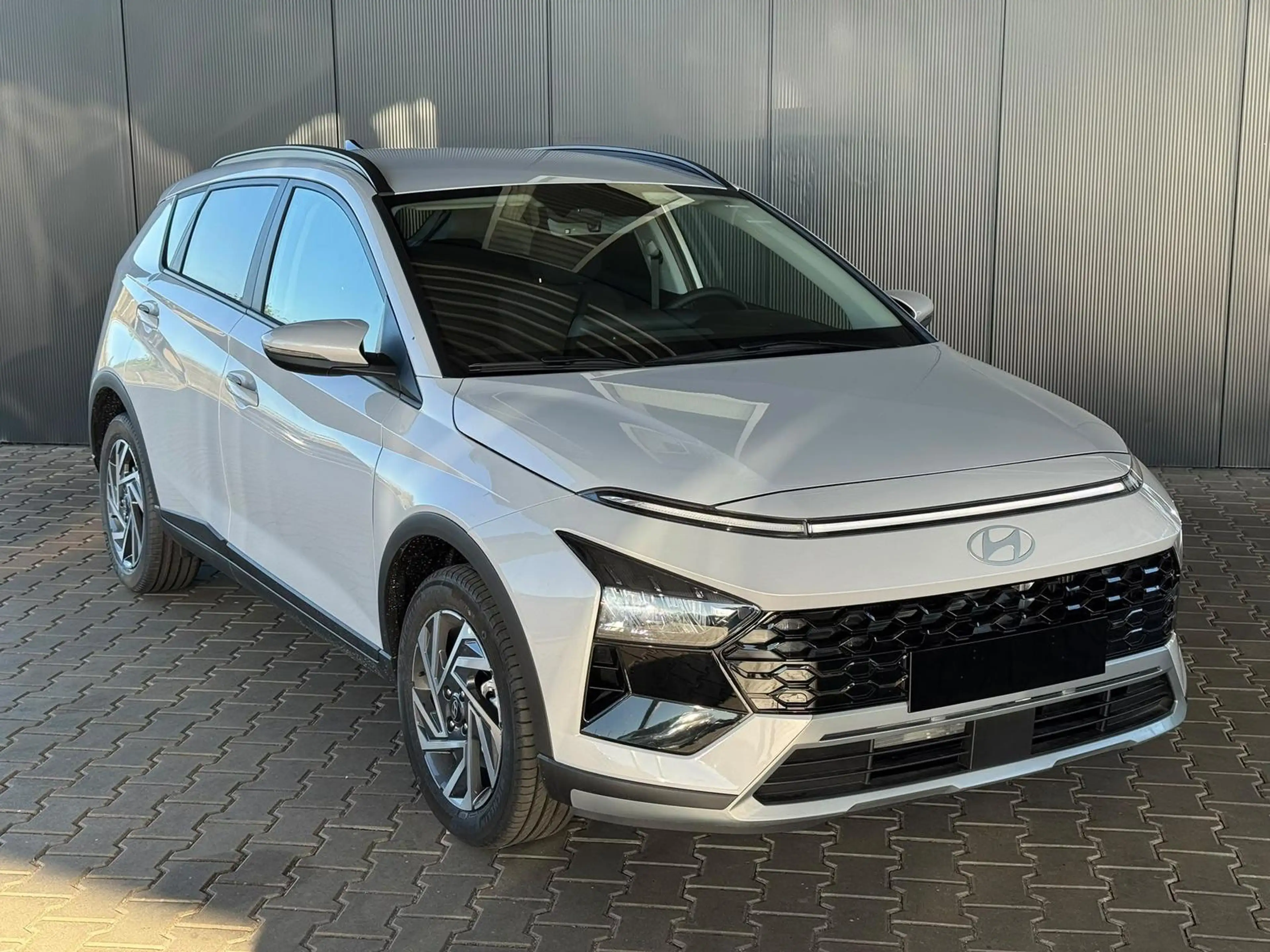 Hyundai BAYON Comfort Plus 1.0 T-GDI 7-DCT AT / Tempomat / Kamer — photo 4