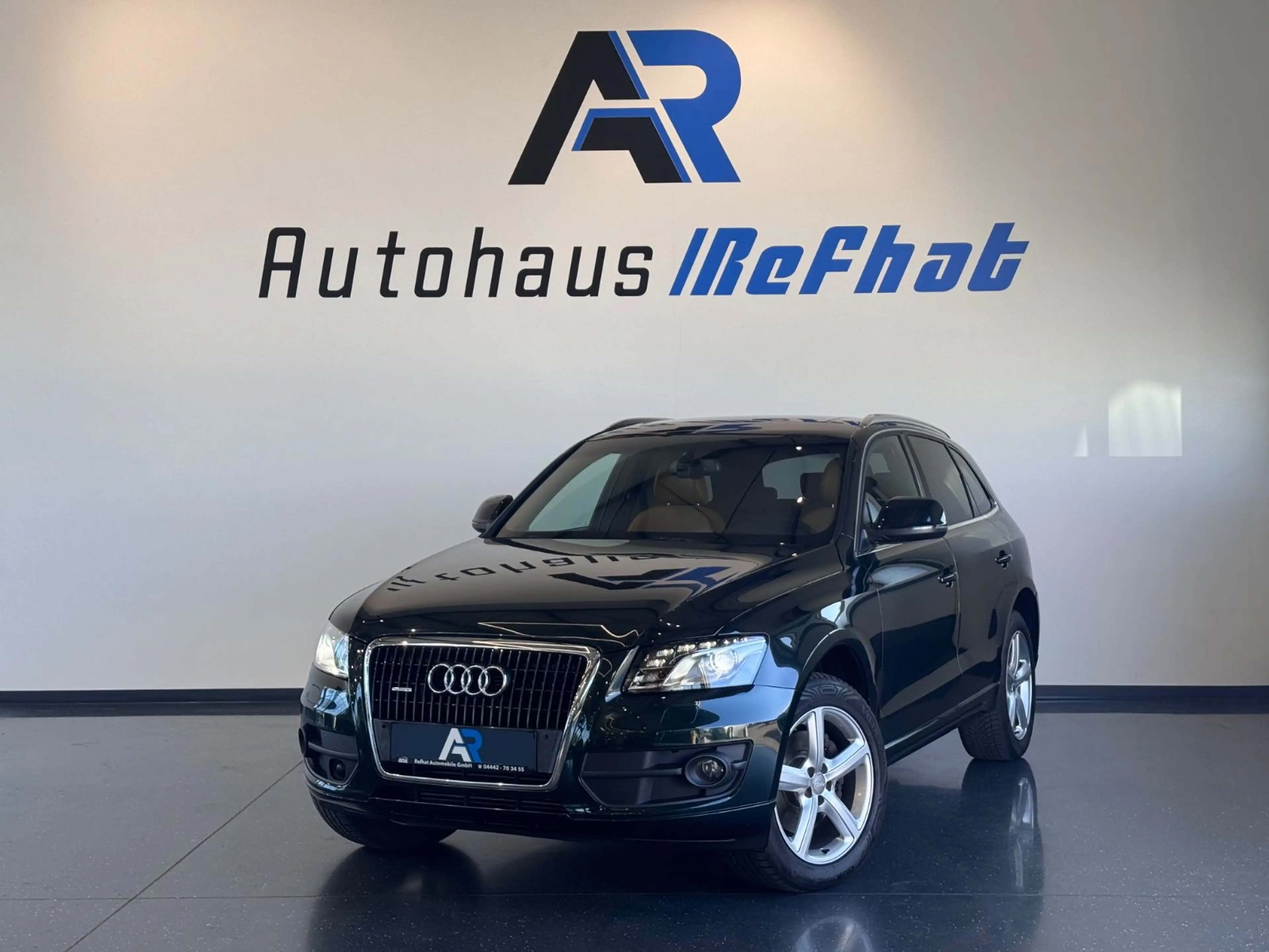 Audi Q5 3.0 TDI 176 kW quattro*PDC*AHK*PANO*KAMERA*