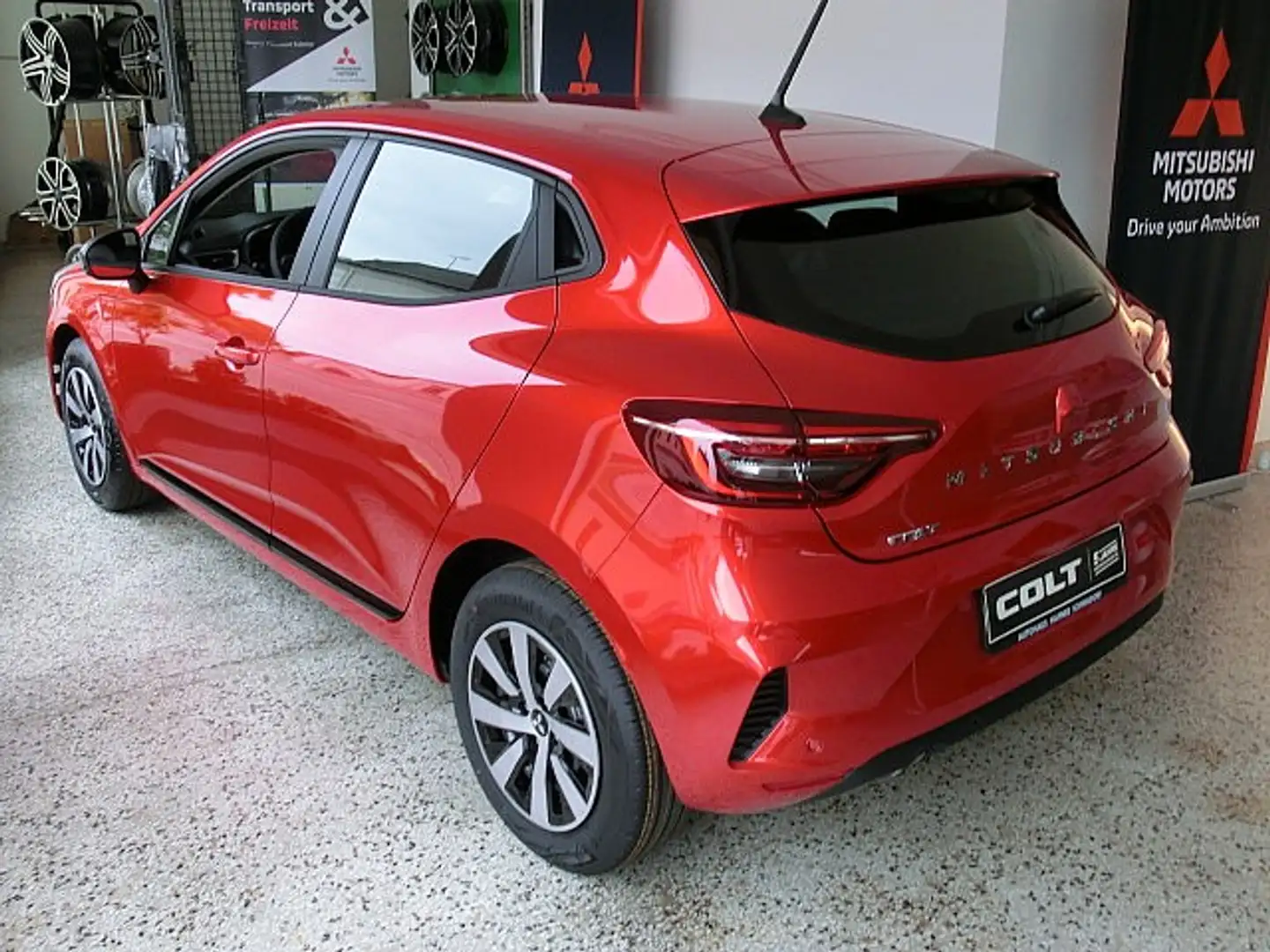 Mitsubishi Colt 1,0 MPI-T Invite Rosso - 2