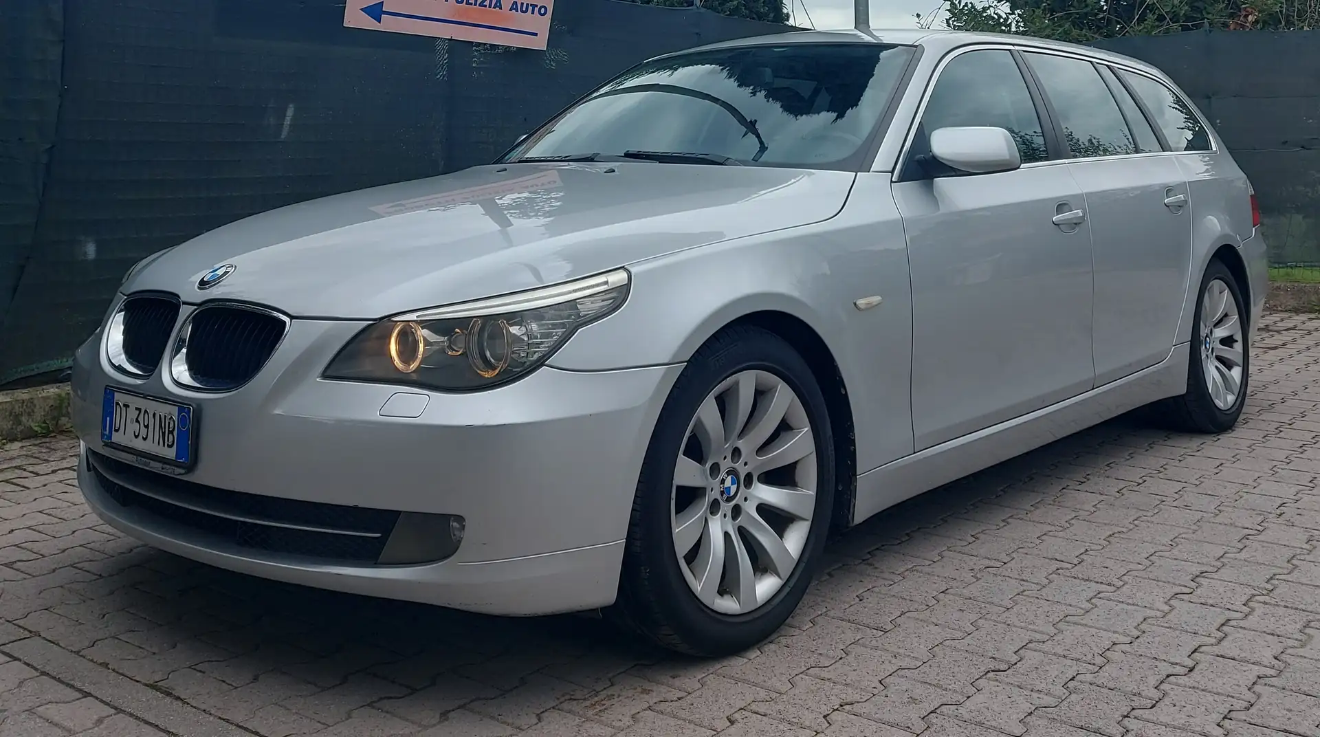 BMW 520 520d Touring Eletta Ezüst - 1