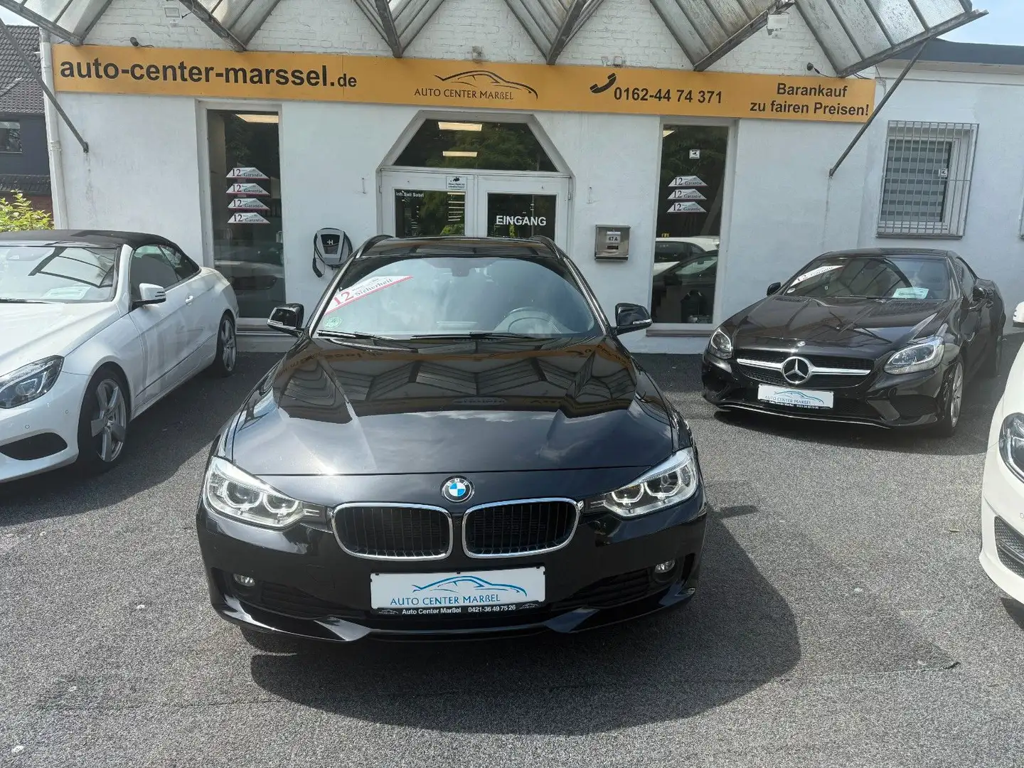 BMW 318 d Touring NAVI/AHK/PDC/SHZ/BIXENON Fekete - 2
