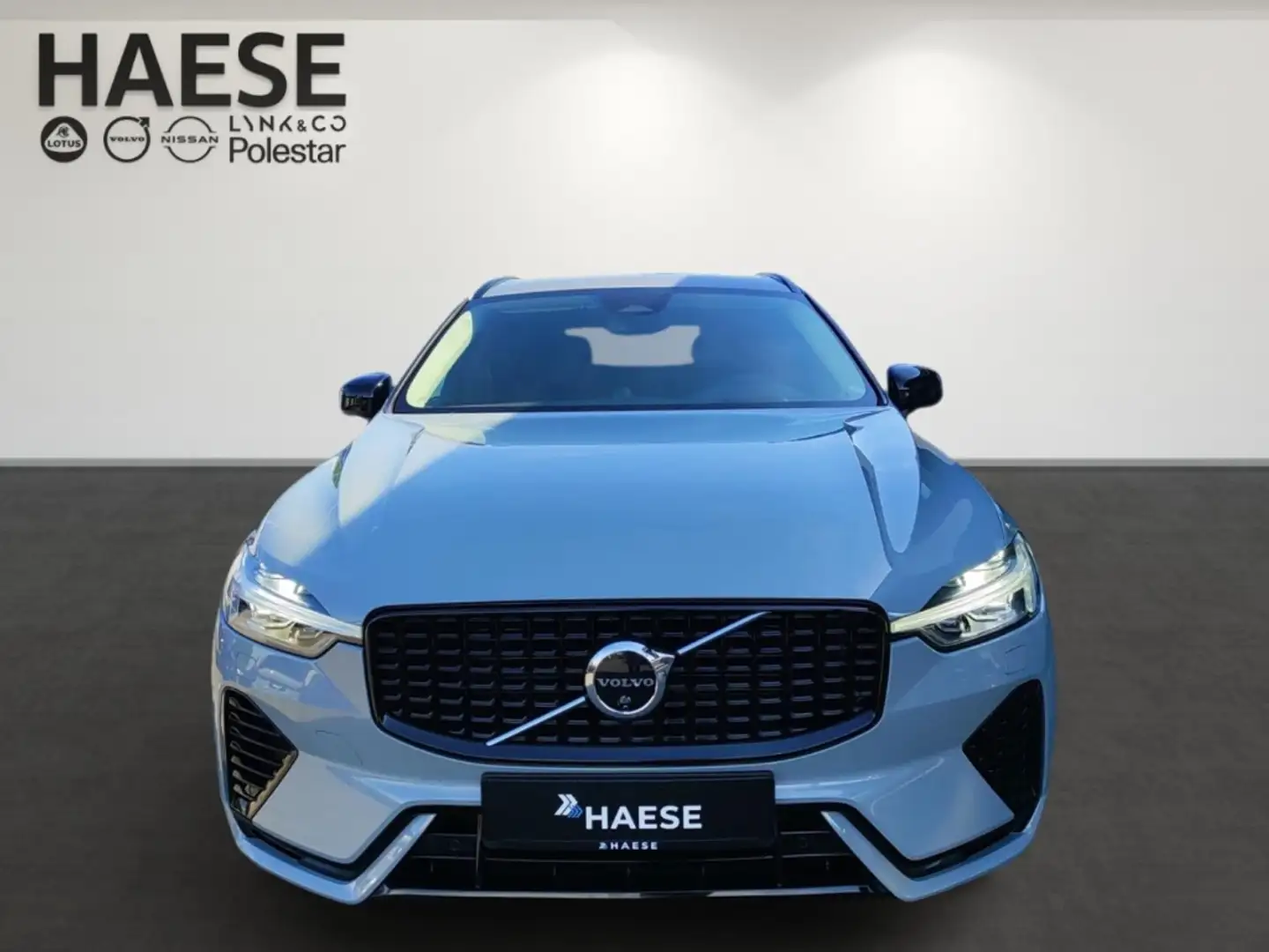 Volvo XC60 T8 Ultra Dark Recharge Plug-In Hybrid AWD EU6d Pan Gris - 2