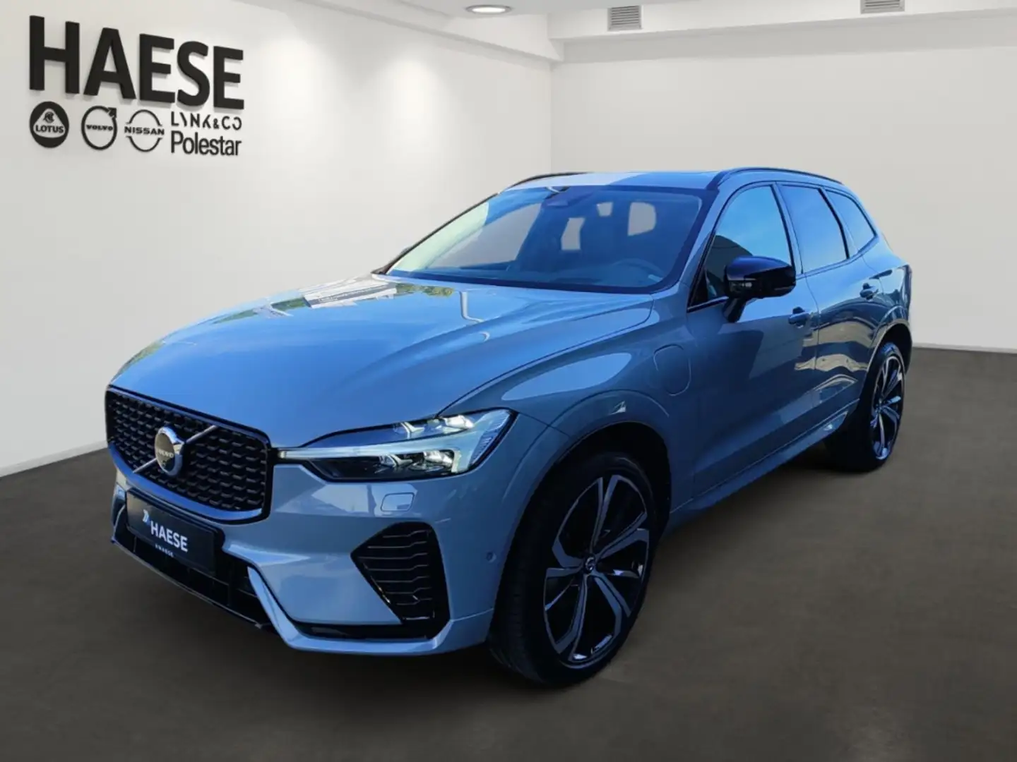 Volvo XC60 T8 Ultra Dark Recharge Plug-In Hybrid AWD EU6d Pan Gris - 1