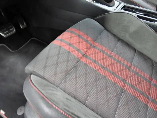Volkswagen Golf view 21