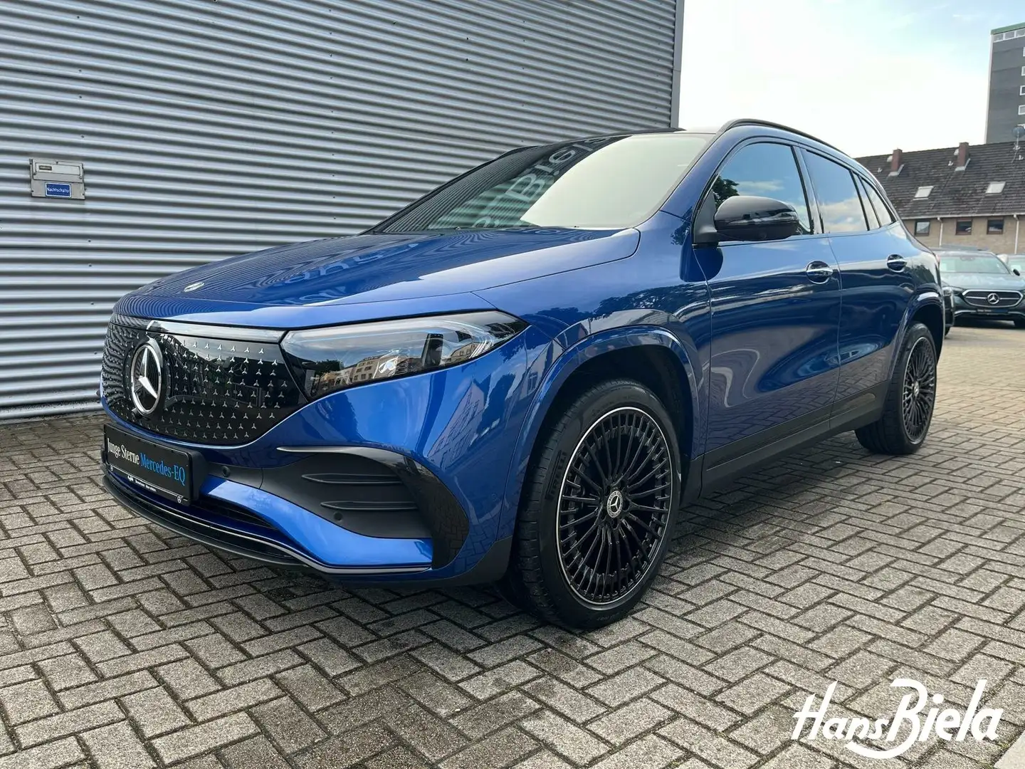 Mercedes-Benz EQA 350 EQA 350 4MATIC AMG/Night/20"/Pan/Bur/AHK/360/Mem Синий - 2