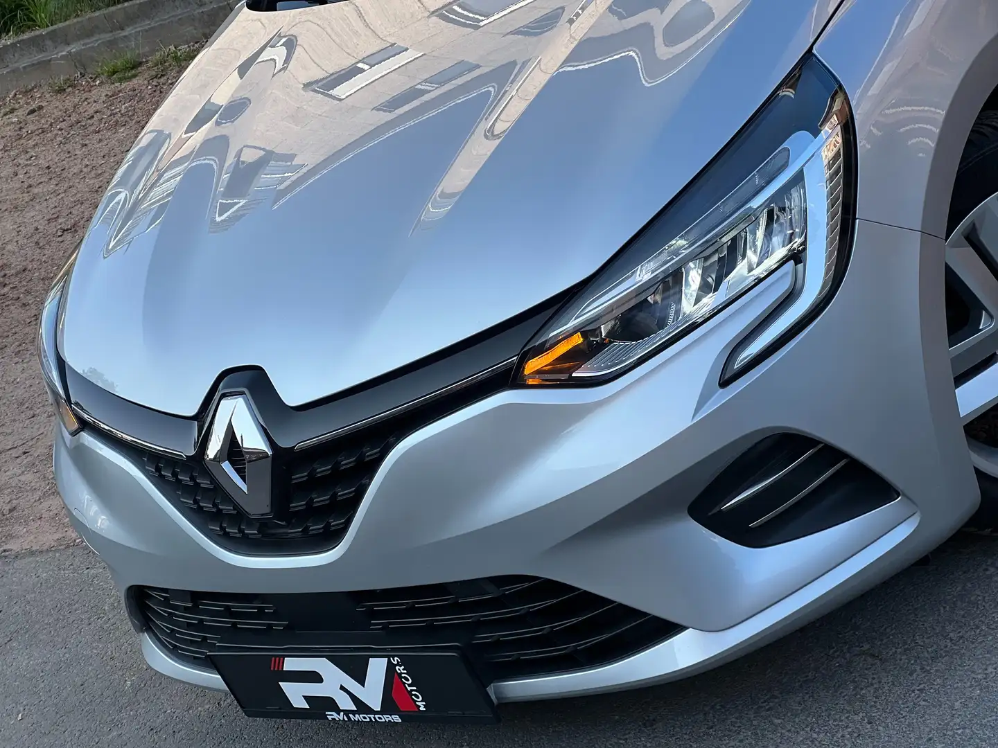 Renault Clio 1.0i Experience /Keyless/AppleCarplay Zilver - 1
