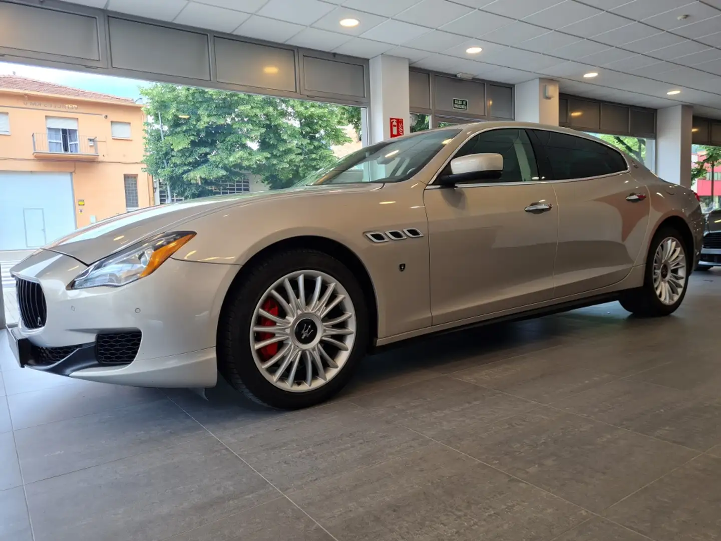 Maserati Quattroporte Diesel Aut. Grigio - 2