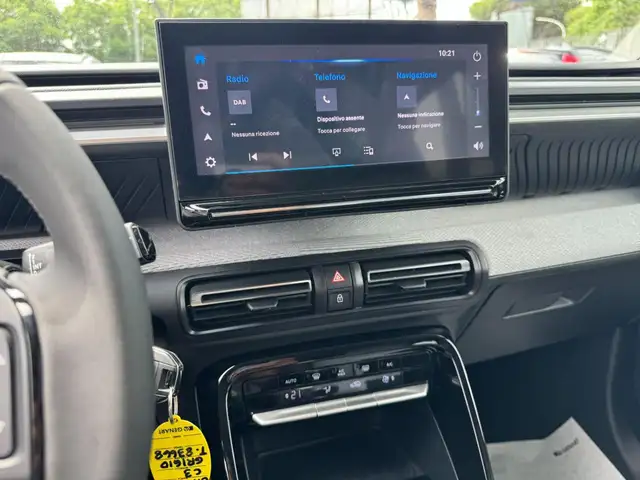 Citroen C3 view 12