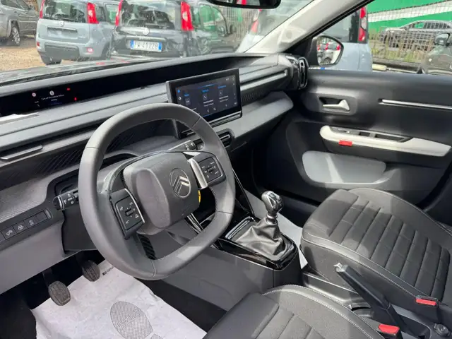 Citroen C3 view 10