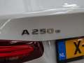 Mercedes-Benz A 250 e AMG Line Premium | Panorama dak White - thumbnail 13
