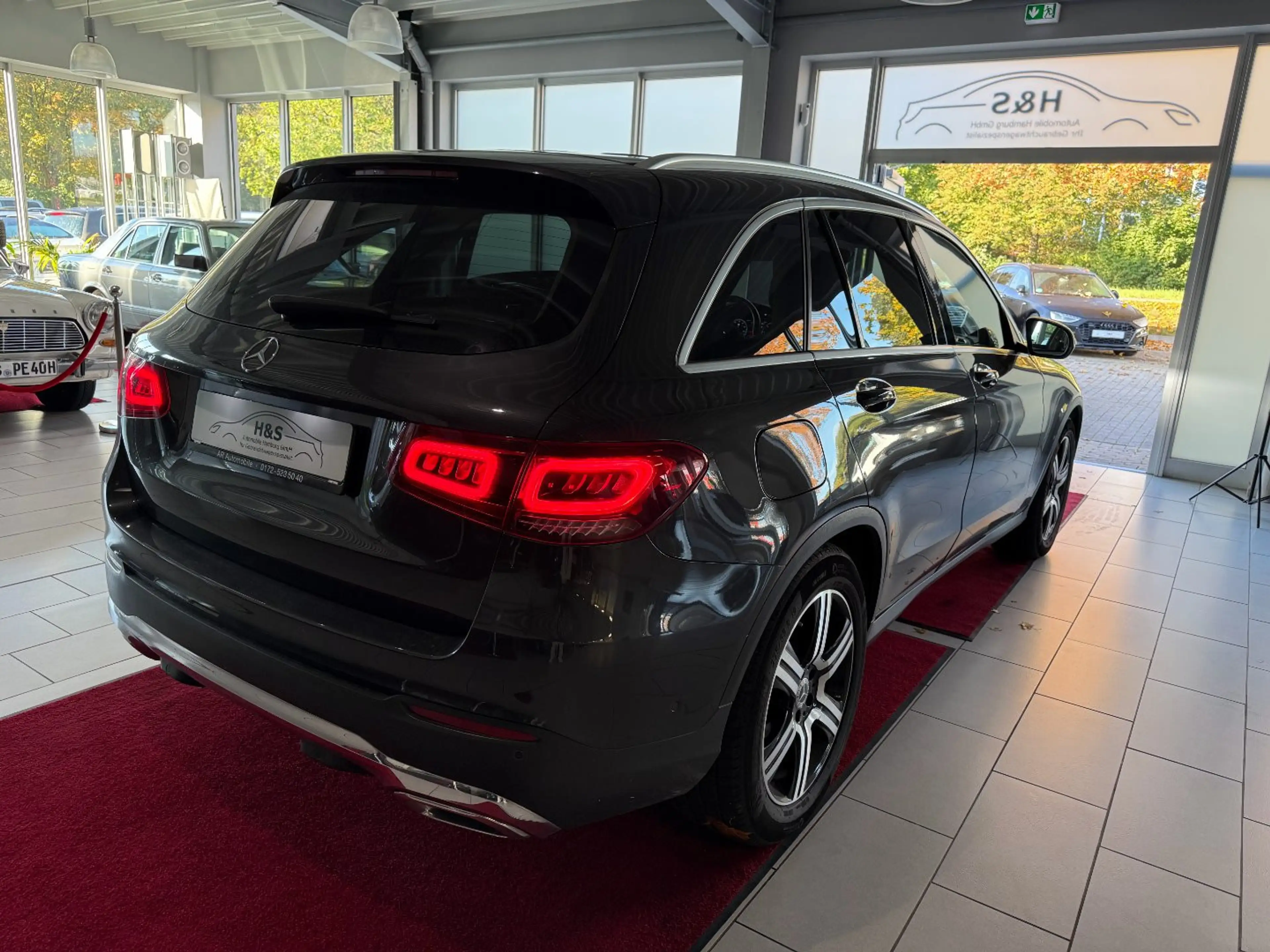 Mercedes-Benz GLC 220 d 4Matic*Panorama*AHK — photo 4