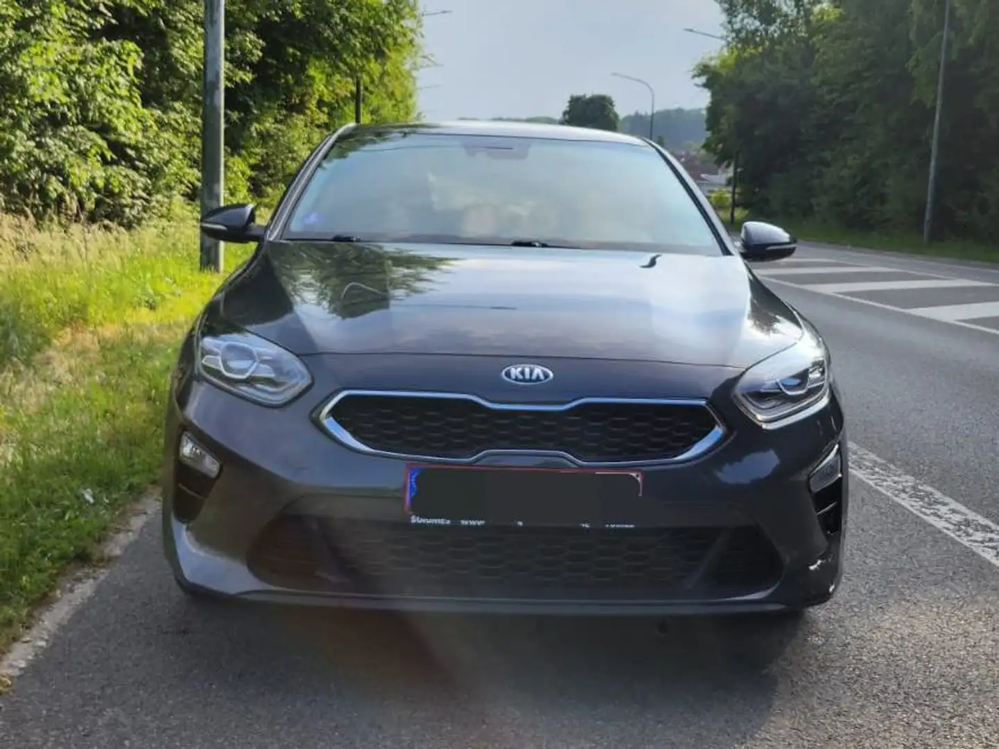 Kia Ceed / cee'd Cee'D 1.4i EX Grijs - 2