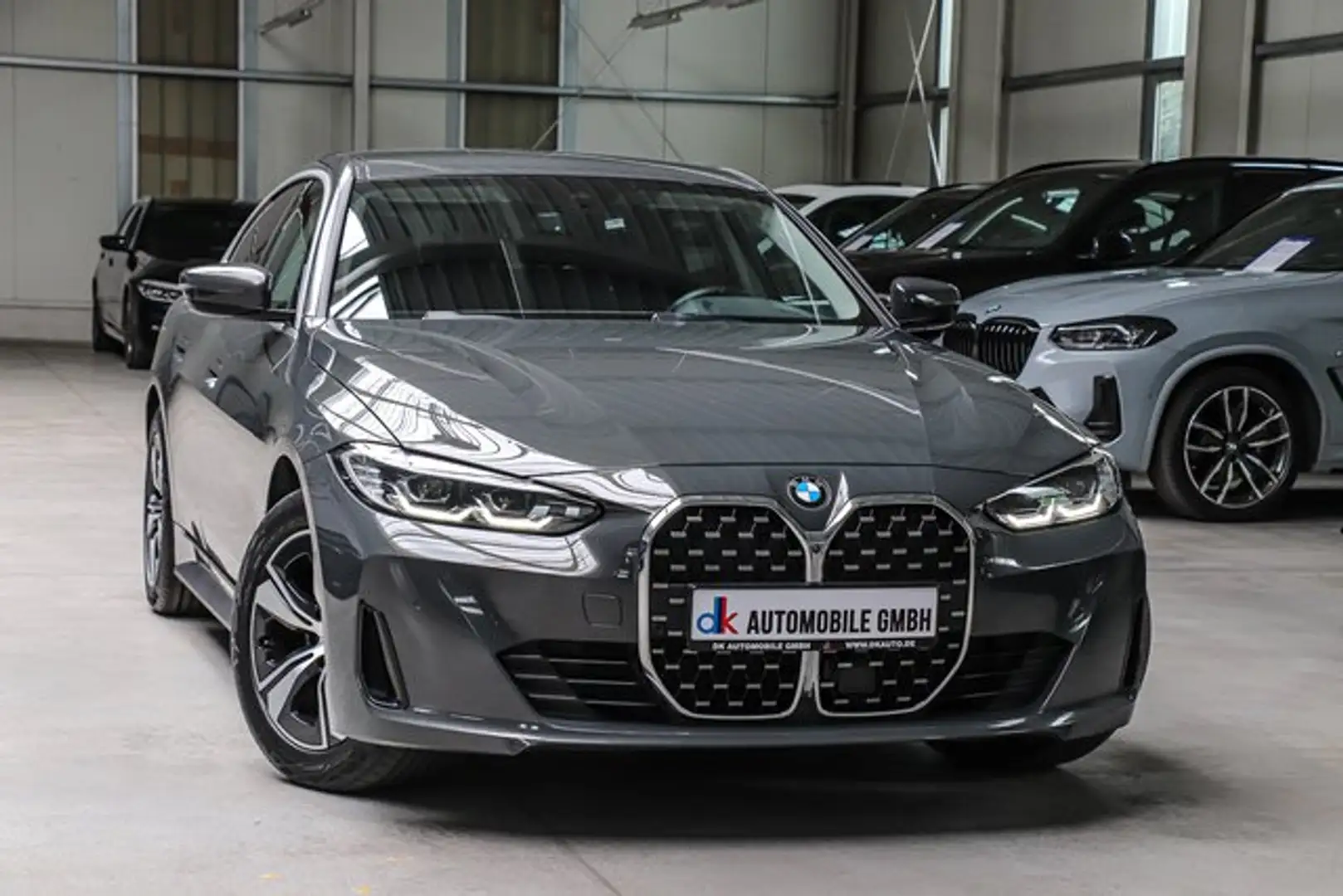 BMW 420 d Gran Coupe Aut///M SPORTLENKRAD/KAMERA/DAB Grijs - 2