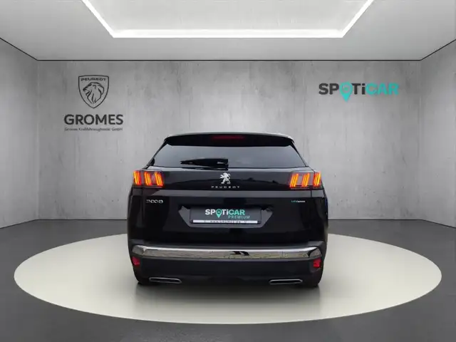 Peugeot 3008 view 4