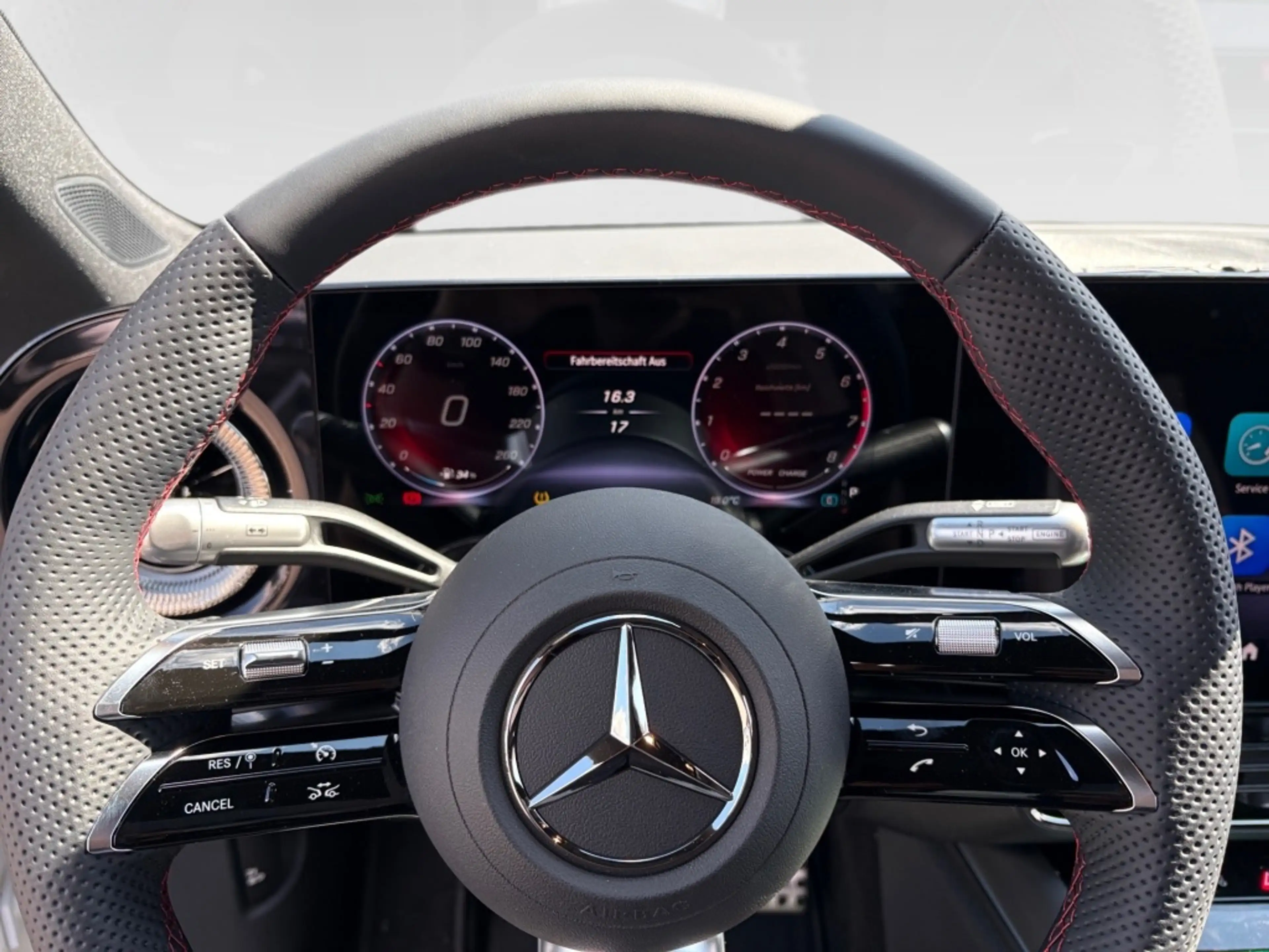 Mercedes-Benz CLA 180 AMG-Line+Night+Pano+DISTRON+KEYLESS+LED — photo 12