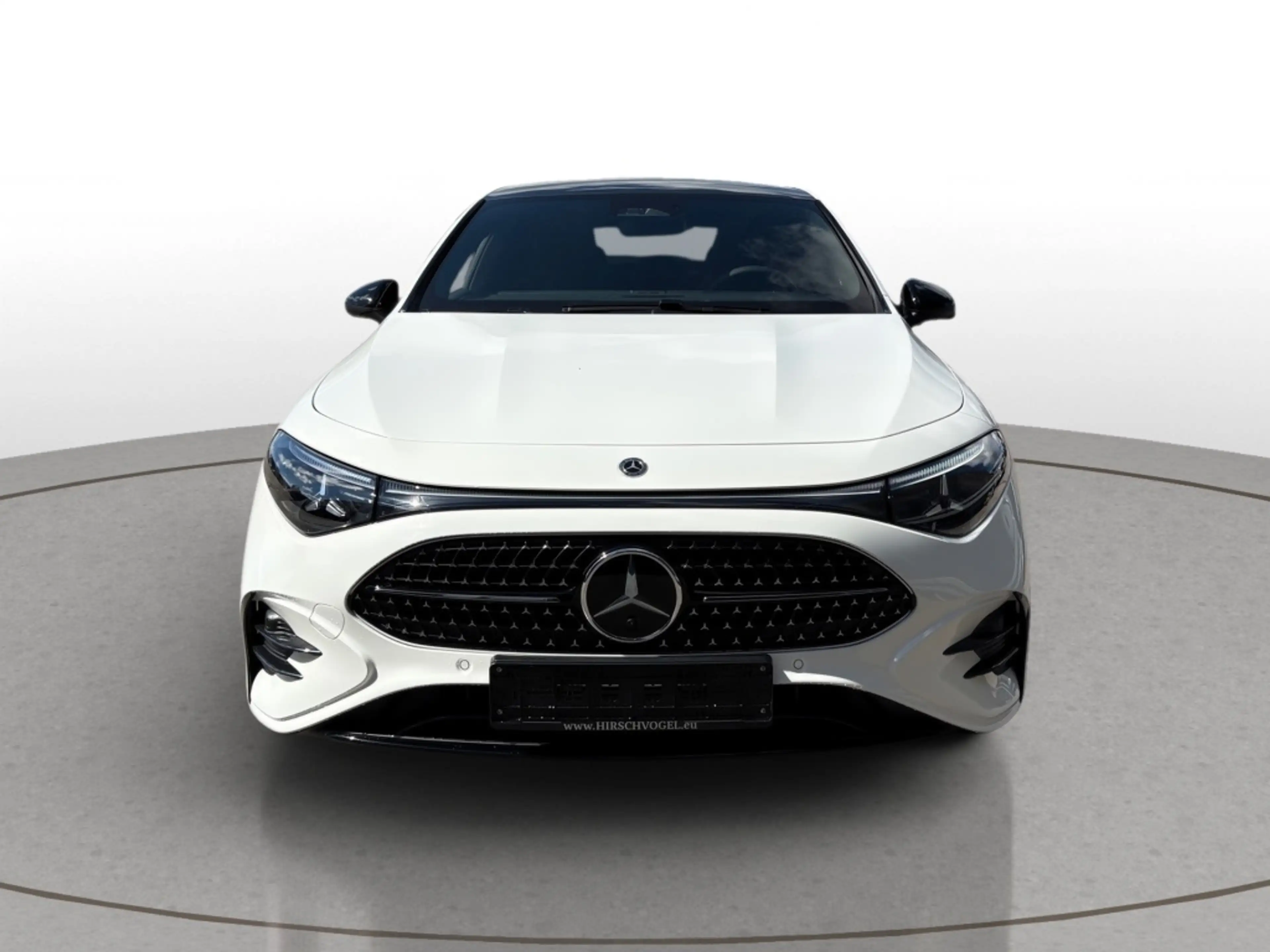 Mercedes-Benz CLA 180 AMG-Line+Night+Pano+DISTRON+KEYLESS+LED — photo 3