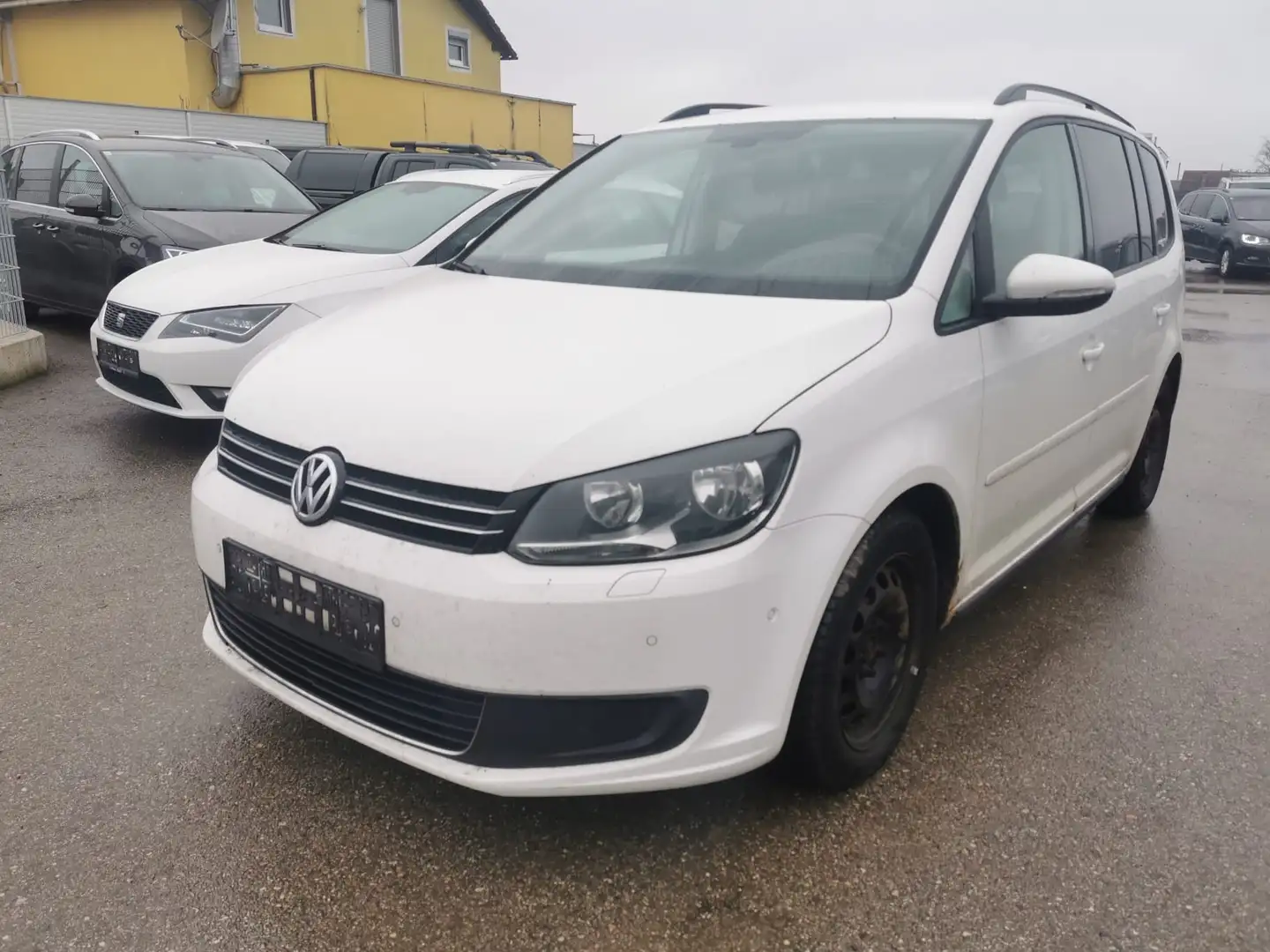 Volkswagen Touran Comfortline BMT Weiß - 1