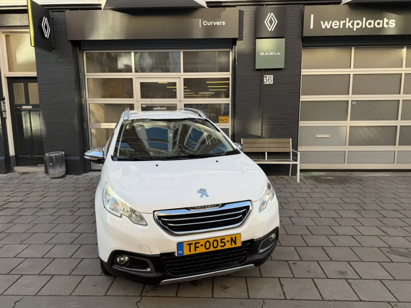 Peugeot 2008 1.2 PureT. Crossway Blanc - 1