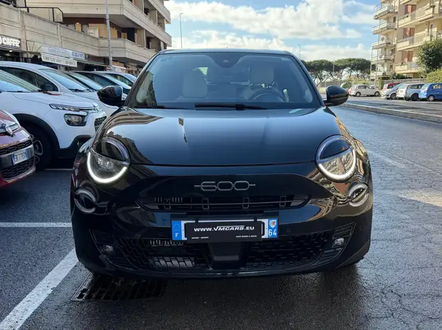 Fiat 600 1.2 LA PRIMA LED NAVI KAMERA PELLE CERCHI 18 PDC