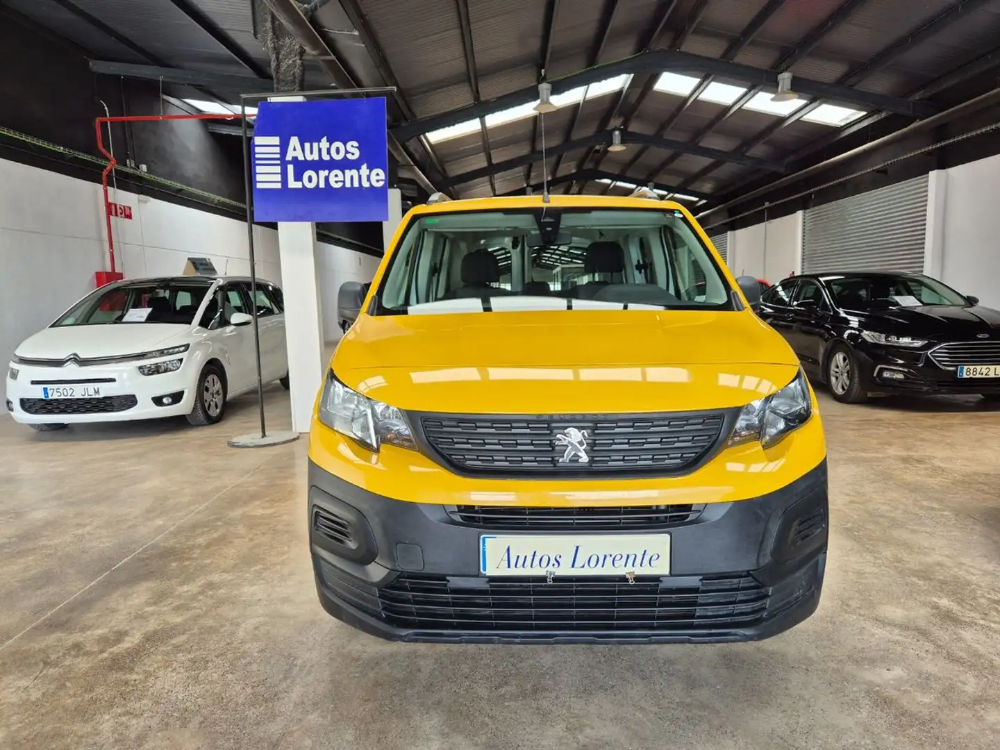 Peugeot Rifter 1.5HDI 75 CV Amarillo - 2