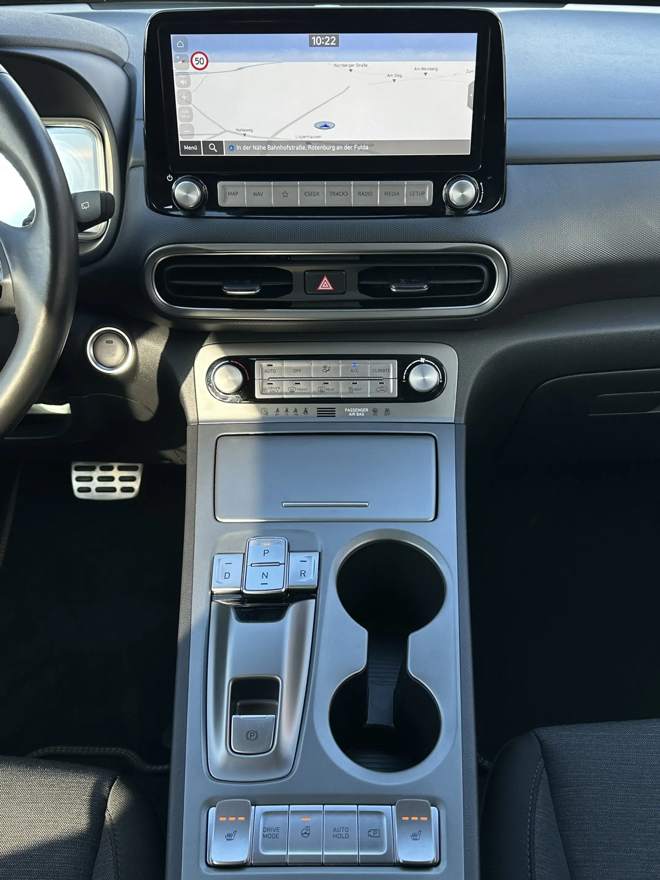 Hyundai KONA Trend LED NAV ACC KRELL WÄMPU 64KWh — photo 17