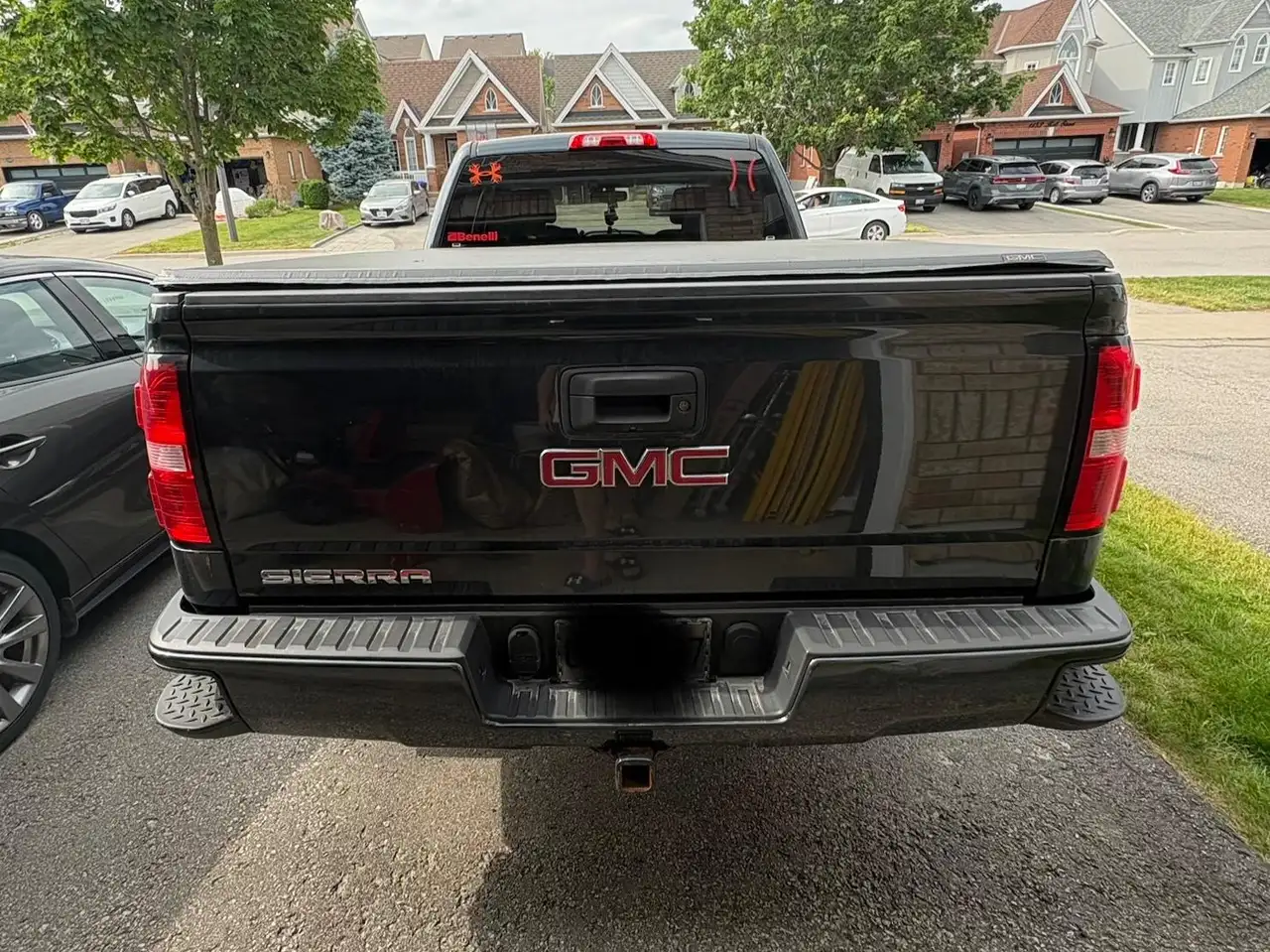 GMC Sierra 1500 photo GMC Sierra 1500