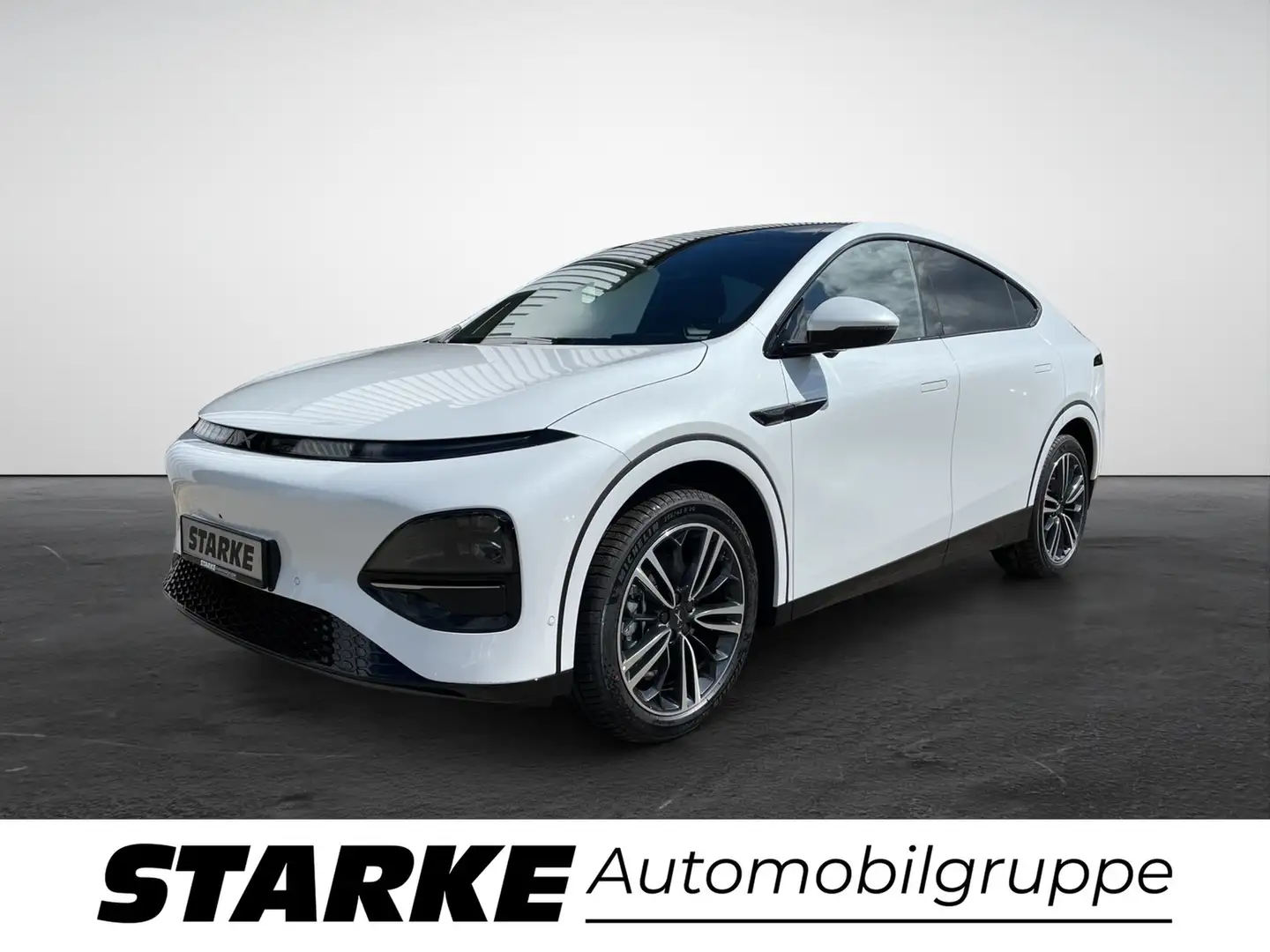 Xpeng G6 AWD Performance AHK Weiß - 1