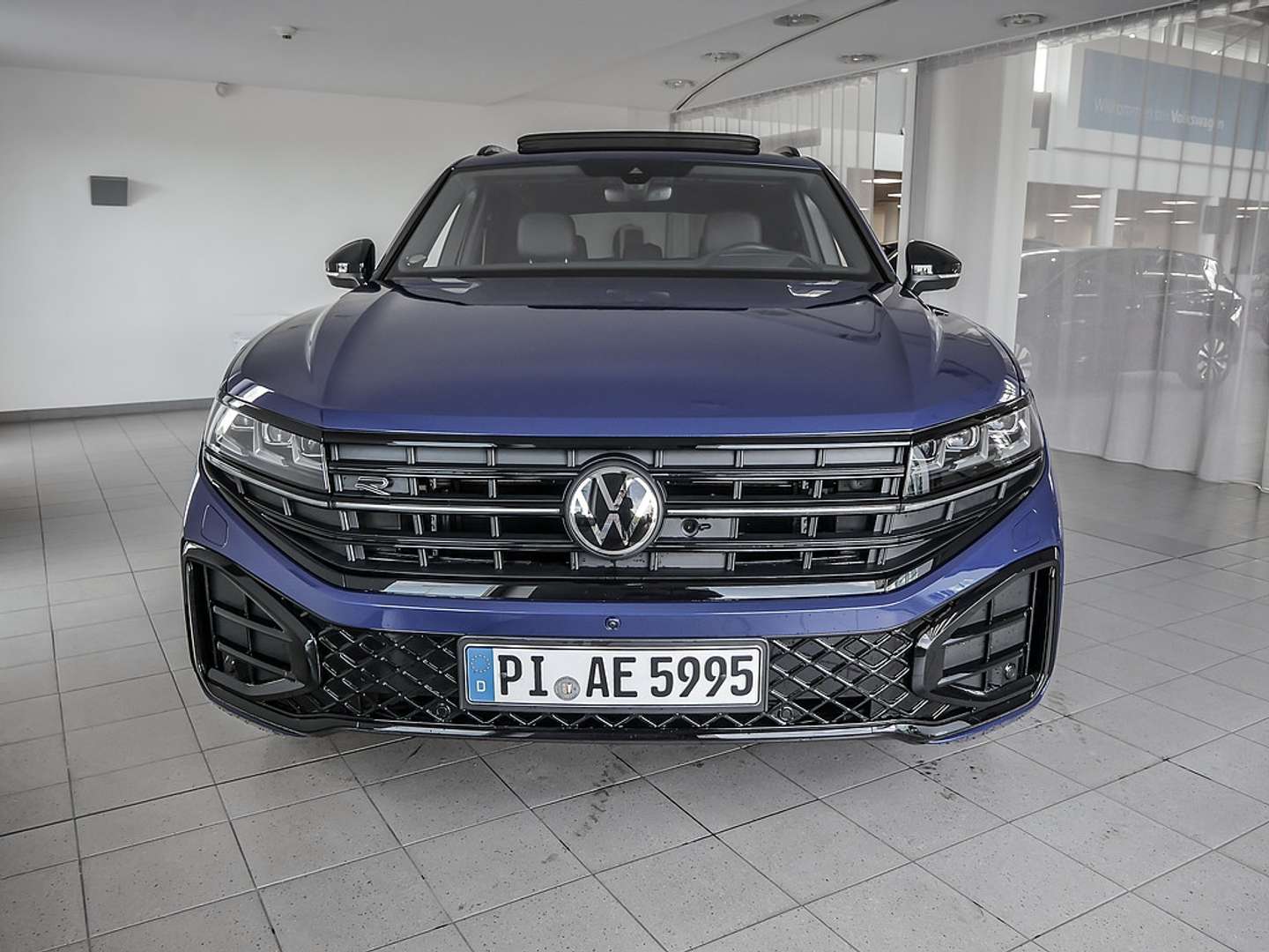 Volkswagen Touareg 4Motion R-Line -  - Joinsteer - #1