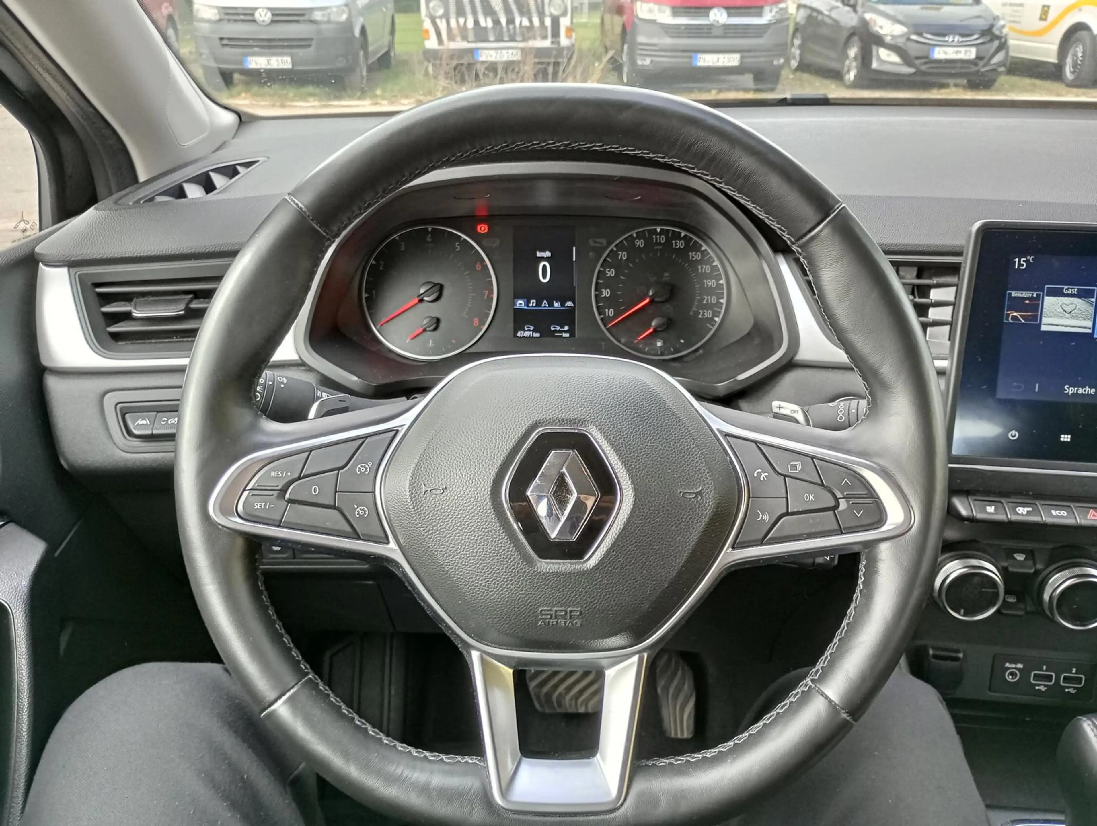Renault Captur TCe 140 Mild Hybrid — photo 7