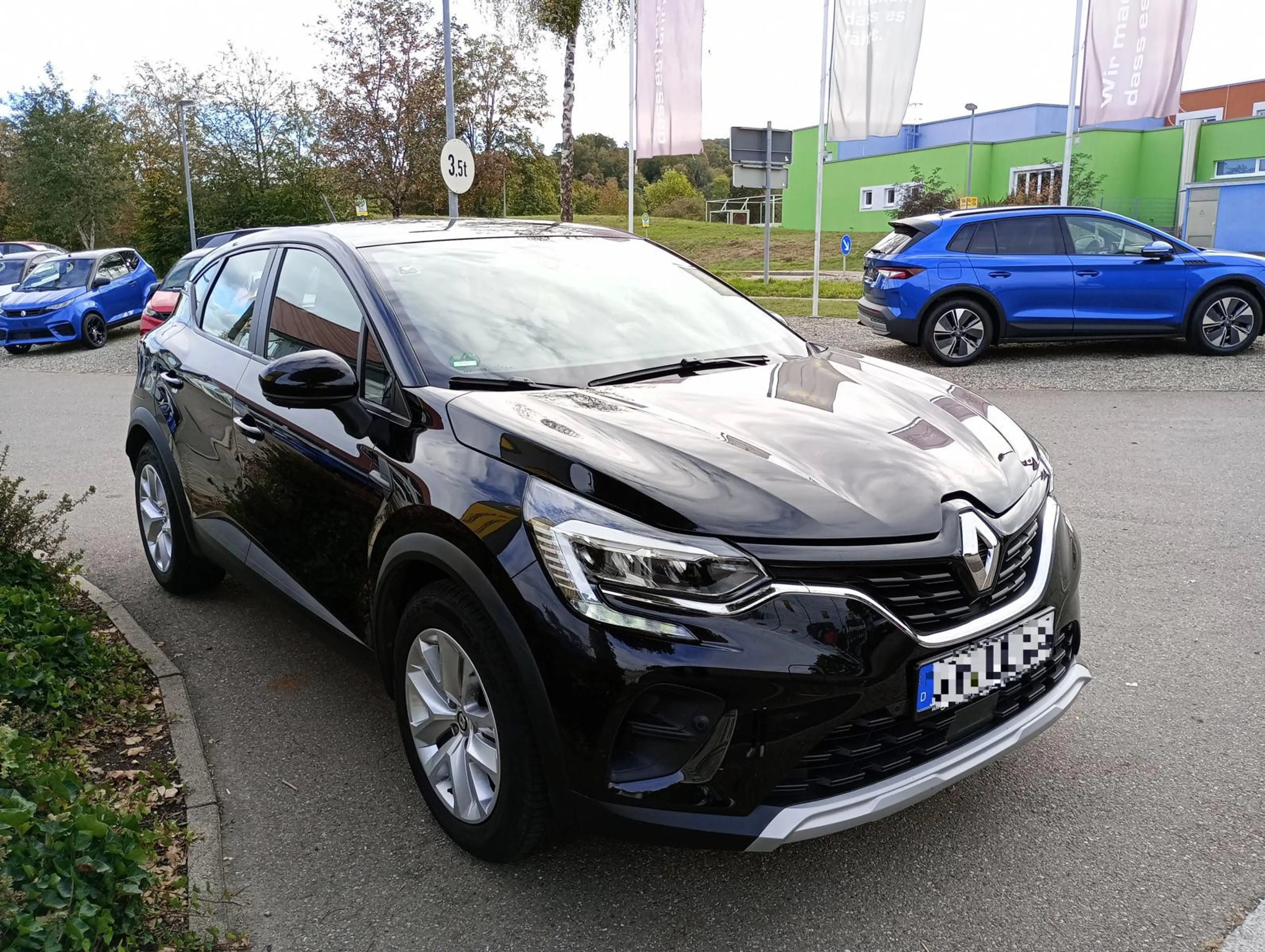 Renault Captur TCe 140 Mild Hybrid — photo 2