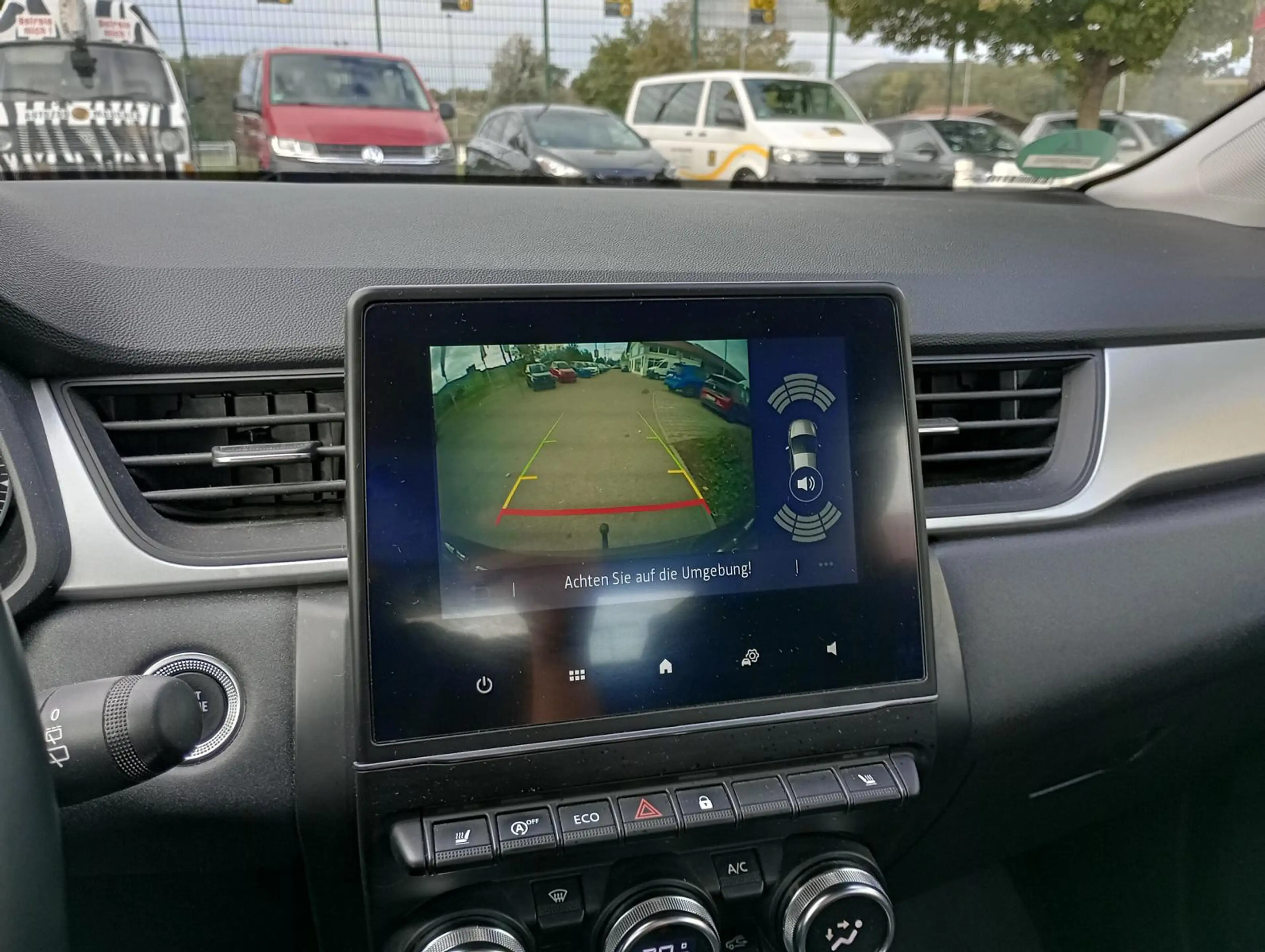Renault Captur TCe 140 Mild Hybrid — photo 10