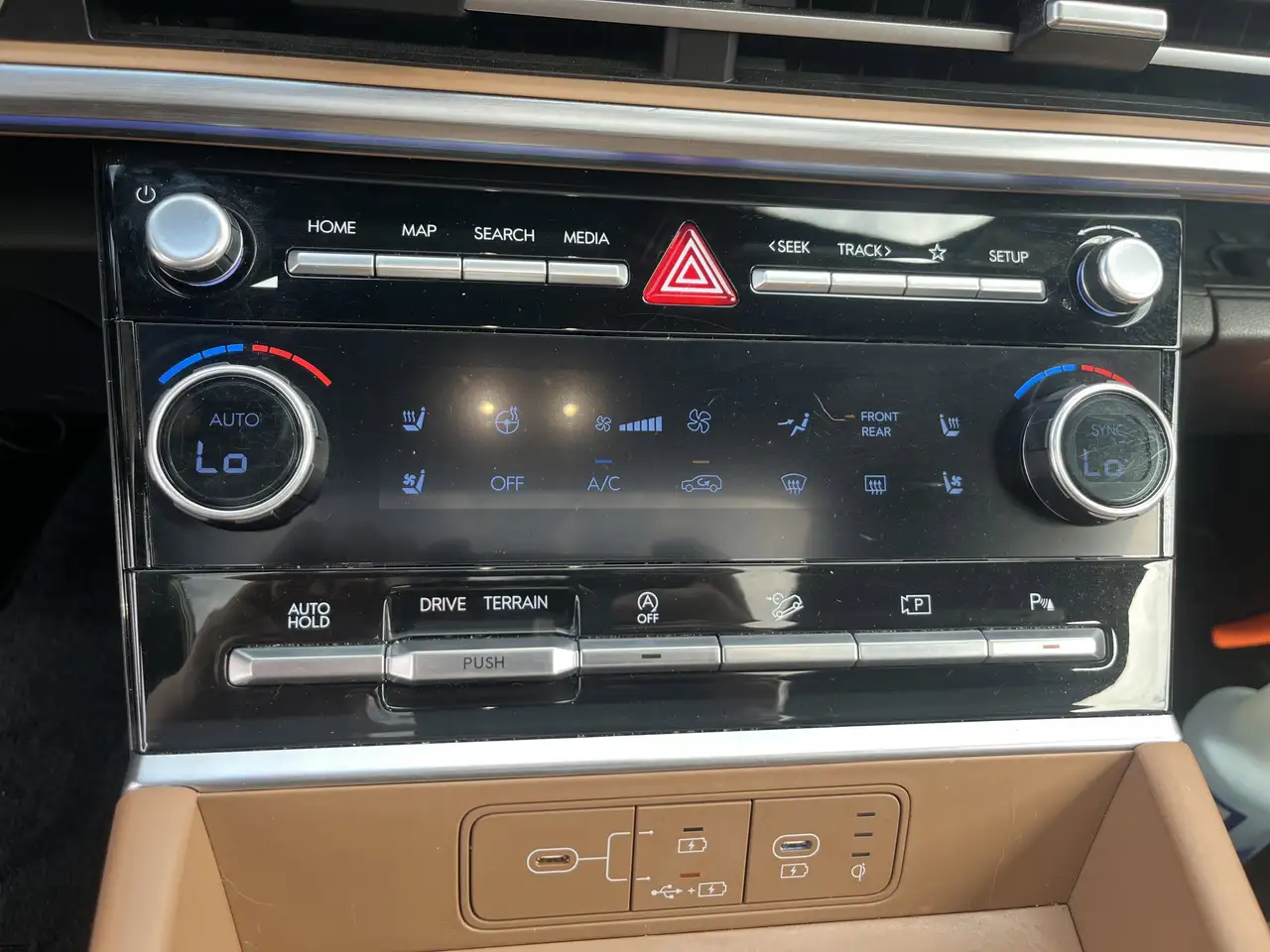Hyundai SANTA FE снимка Hyundai SANTA FE