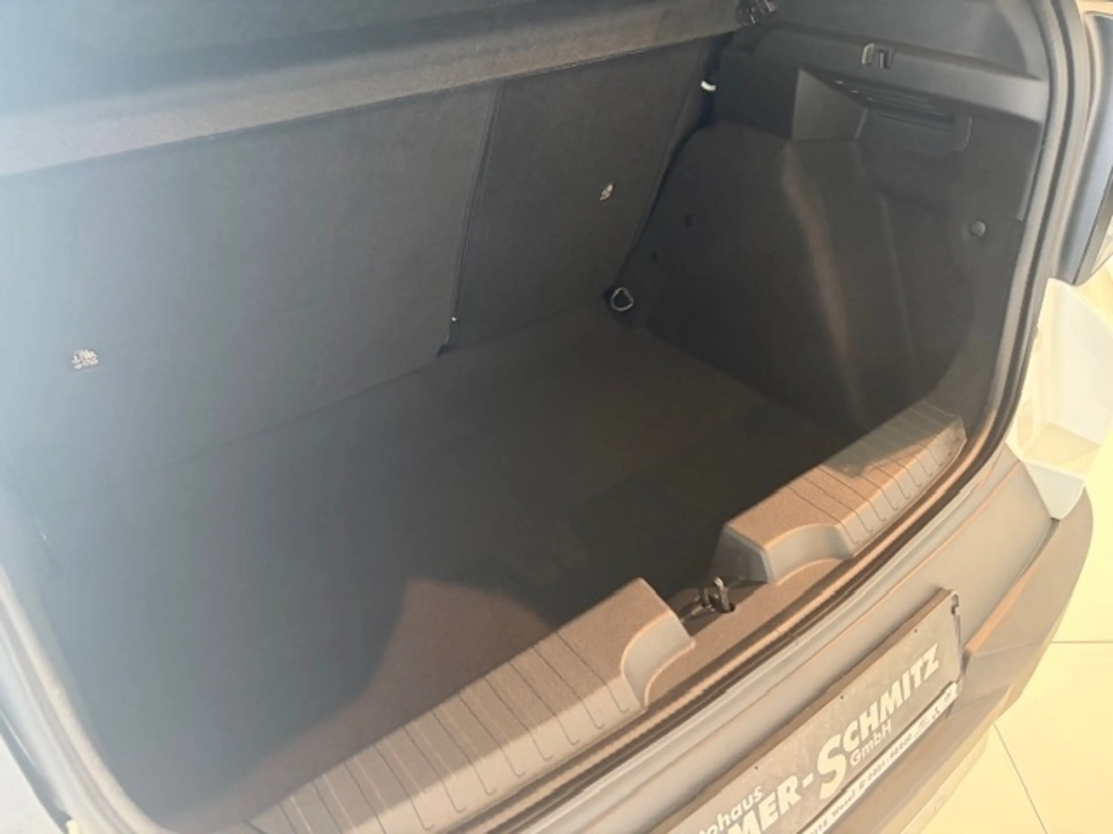 Fiat Grande Panda Elektro  La Prima + Winter-Paket — photo 9