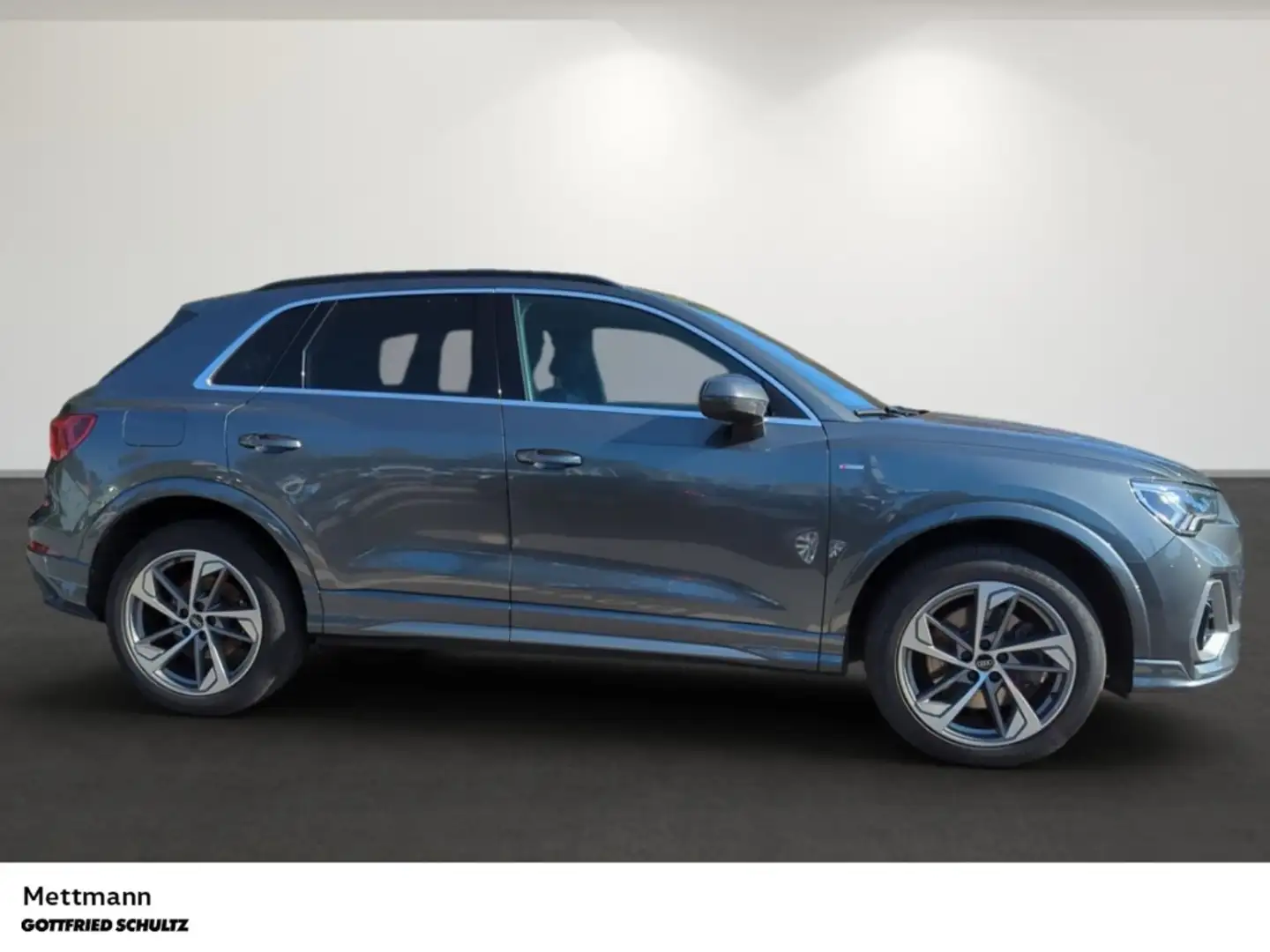 Audi Q3 45 TFSI S-Line S-Tronic LED NAVI KAMERA SHZ PDC LM Gris - 2