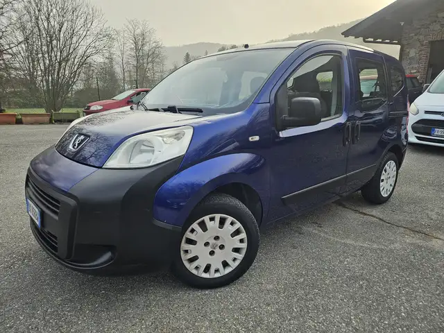 Peugeot Bipper Tepee view 2