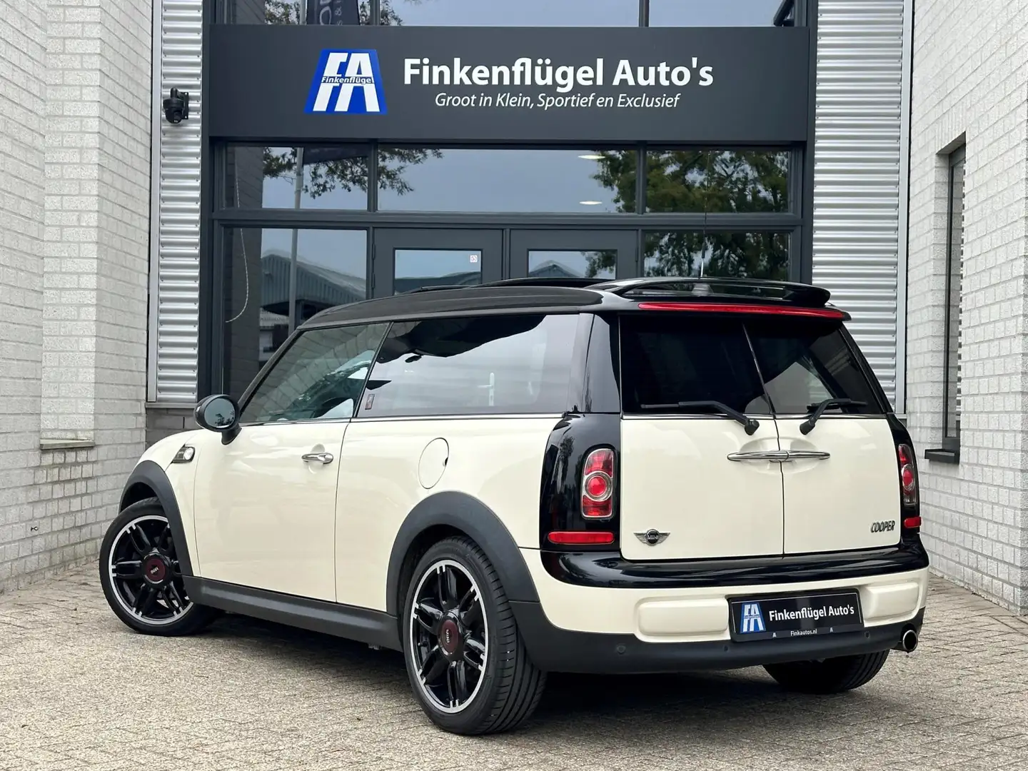 MINI Cooper Clubman 1.6 Hampton Aut |Pano |H.K Audio |Lounge Leer | Blanc - 2