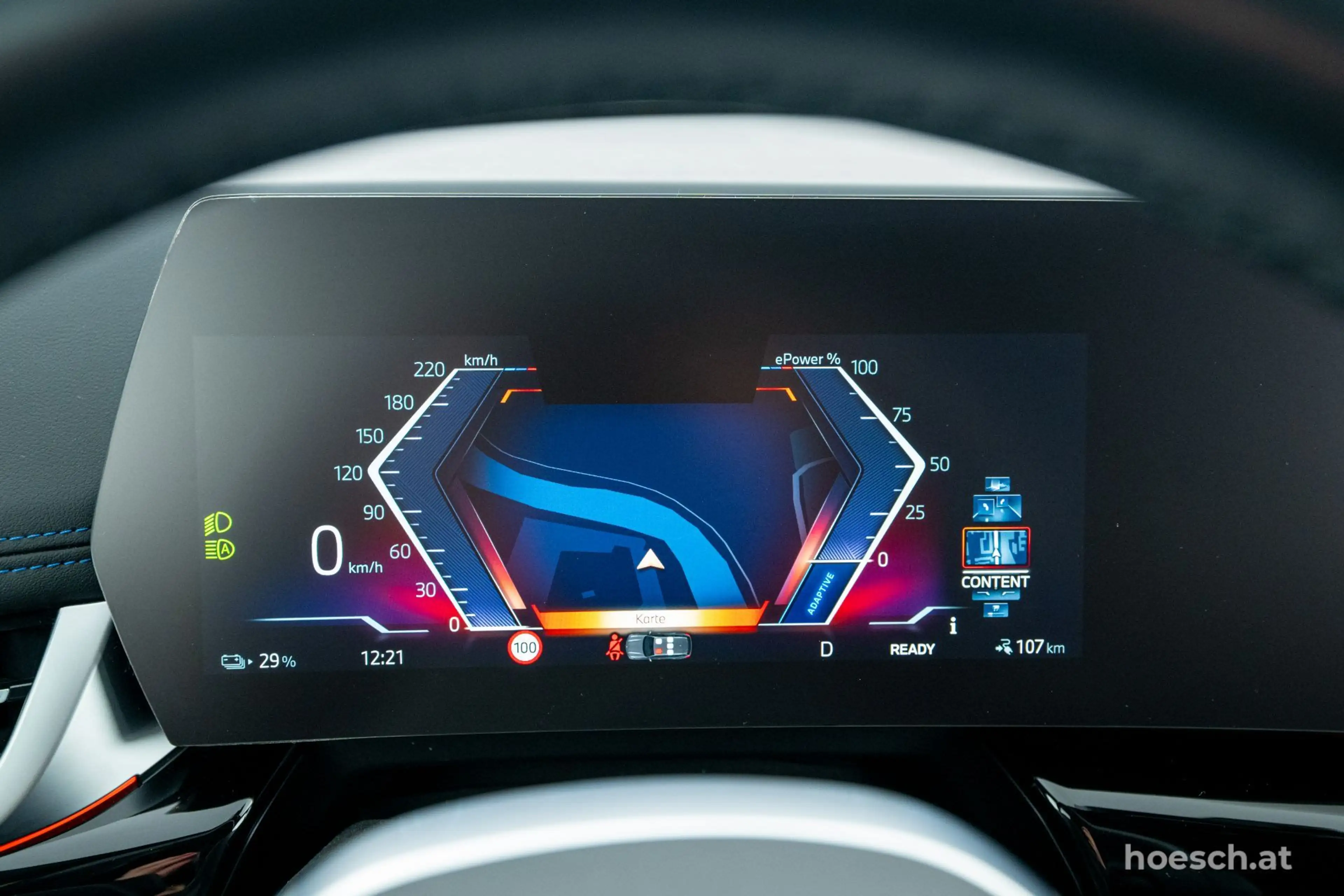 BMW iX1 xDrive30 M Sport PREMIUM — photo 9