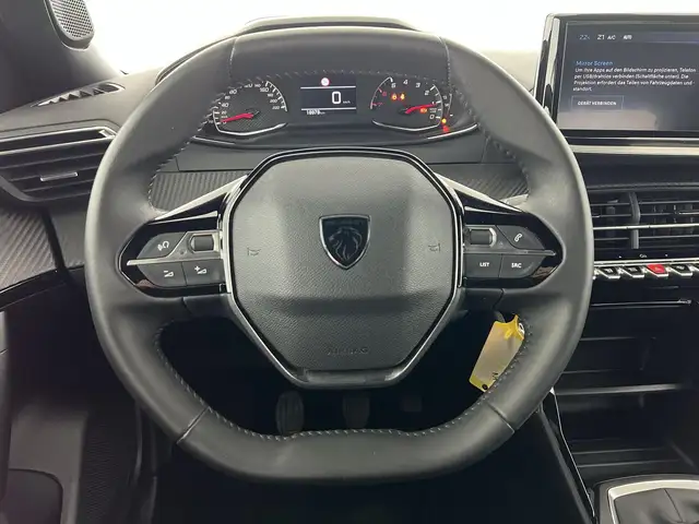 Peugeot 2008 view 17