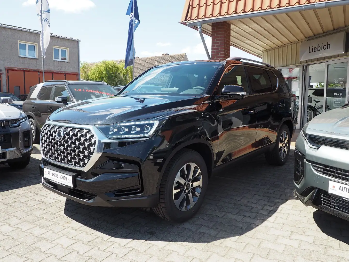 KGM Rexton 2.2 Lux Automatik Allrad 7 Sitzer Czarny - 1