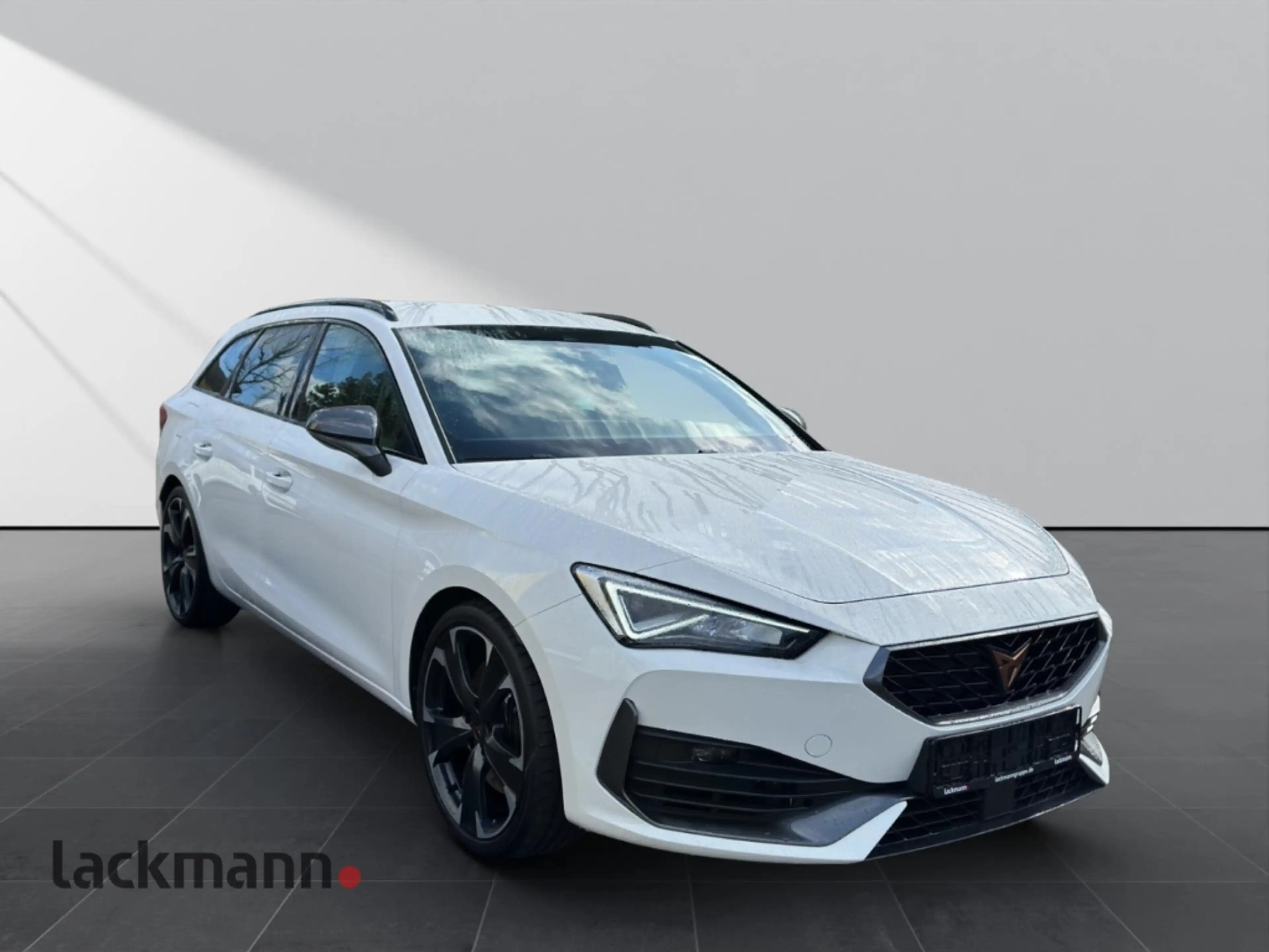 CUPRA Leon 2.0 SP VZ*Navi*Winter*eSitz*CarPlay*Keyless* — photo 4