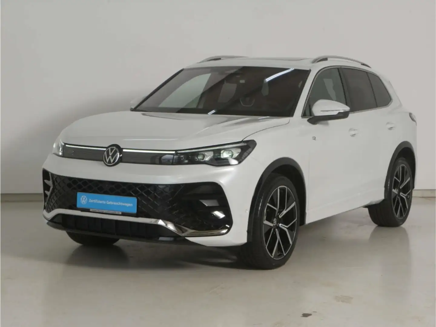 Volkswagen Tiguan 1.5 eTSI R-Line DSG AHK/P-Dach/Matrix/NAV Weiß - 2
