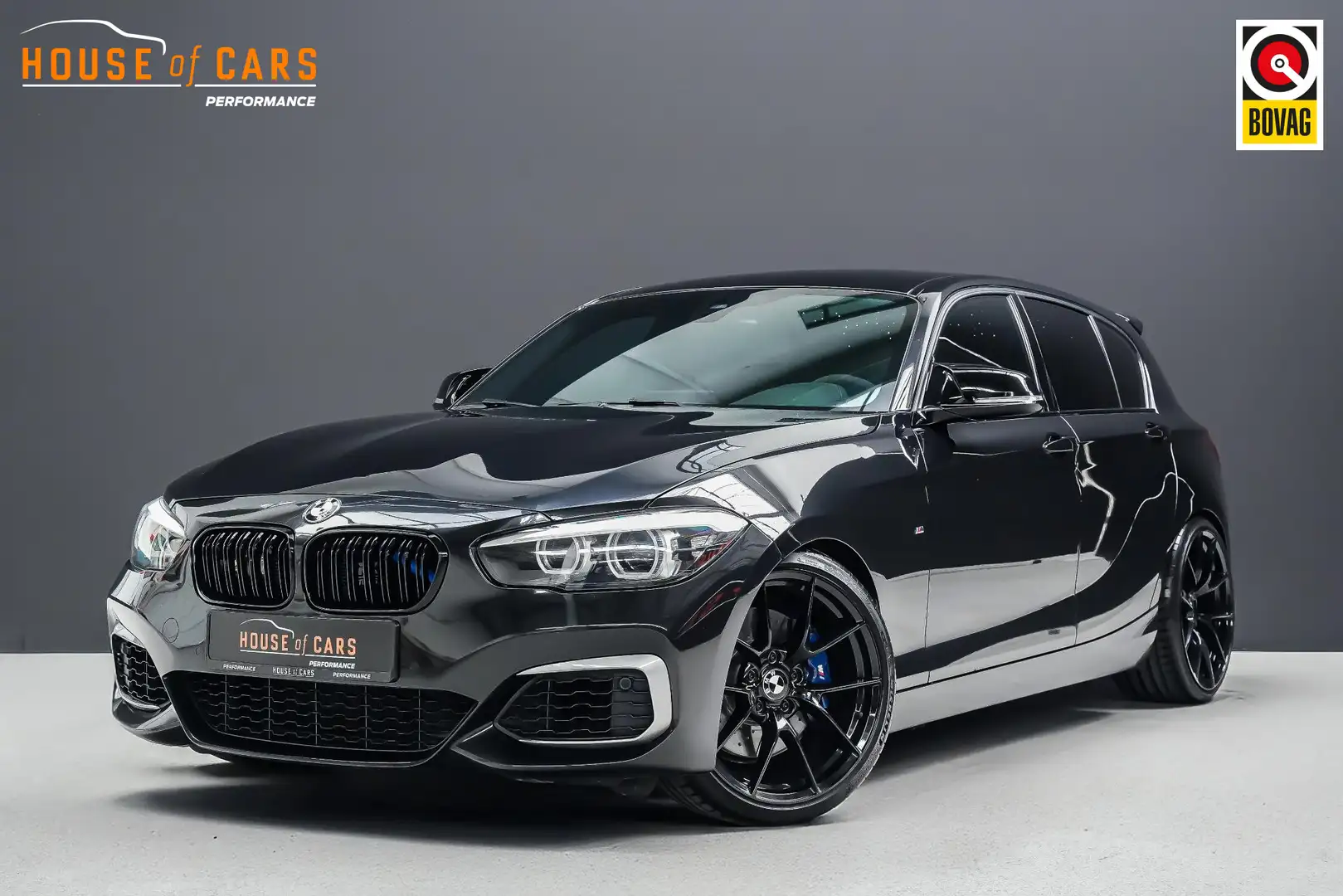 BMW 140 M140i High Executive |Apple Carplay|500+ pk|720nm Zwart - 1