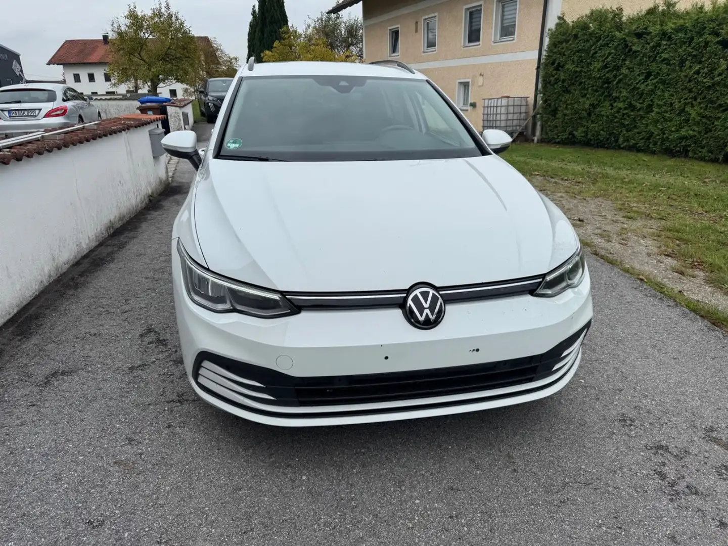 Volkswagen Golf VIII Variant Life Weiß - 2