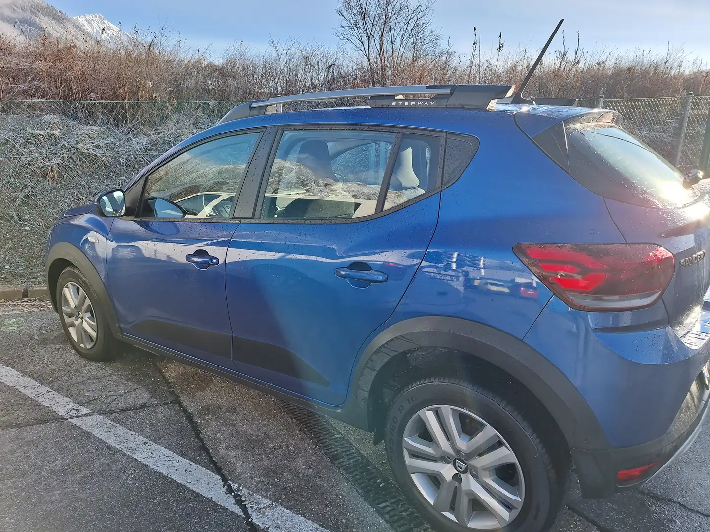 Dacia Sandero Sandero Comfort TCe 90 Comfort Blau - 1