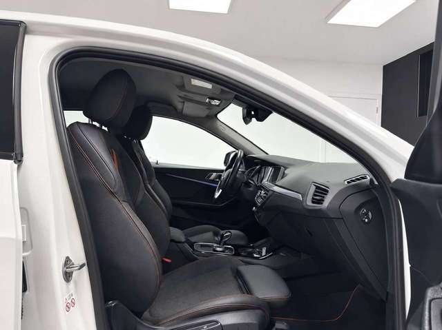 BMW 116 — photo 12
