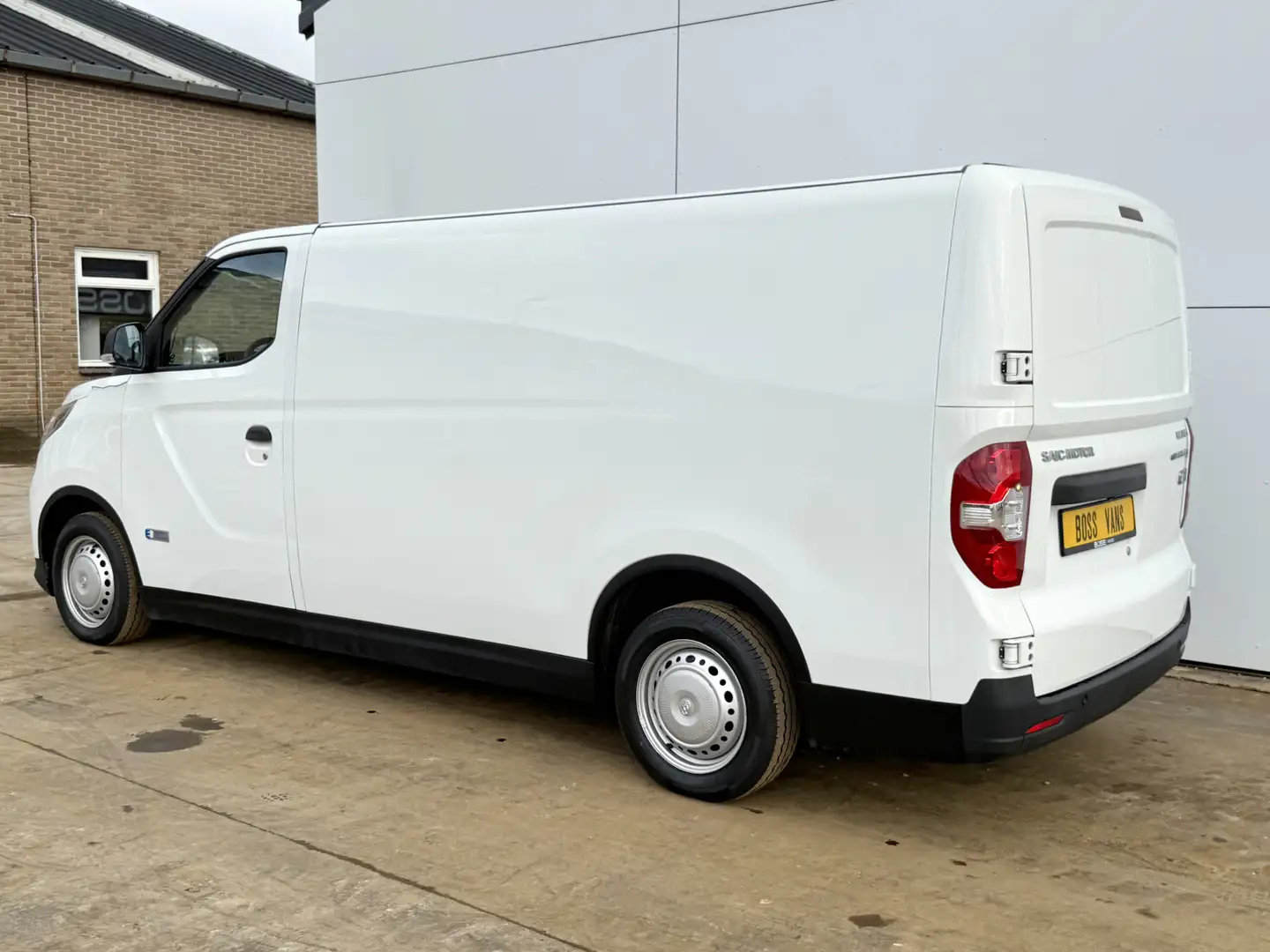 Maxus eDeliver 3 Cargo 122PK Nieuw! 100% Elektrisch L2 LWB 50kWh 32 Wit - 2